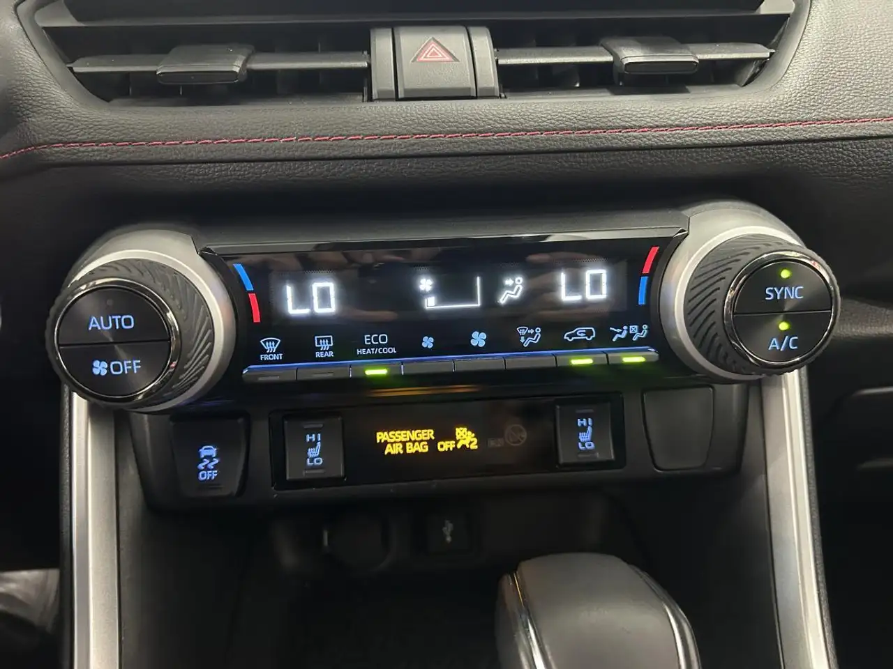 Toyota RAV 4 Prime снимка Toyota RAV 4 Prime