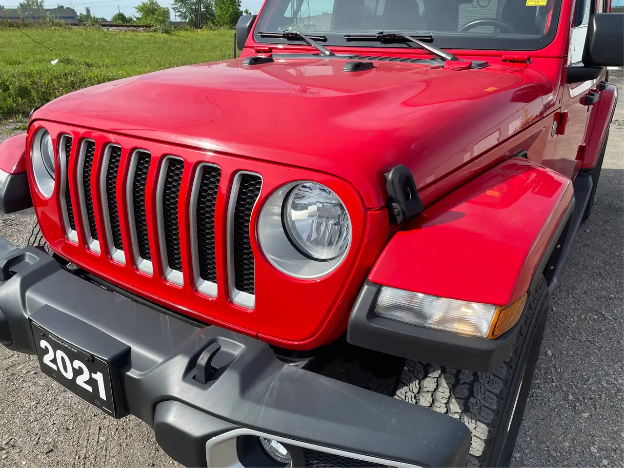 Jeep Wrangler снимка Jeep Wrangler
