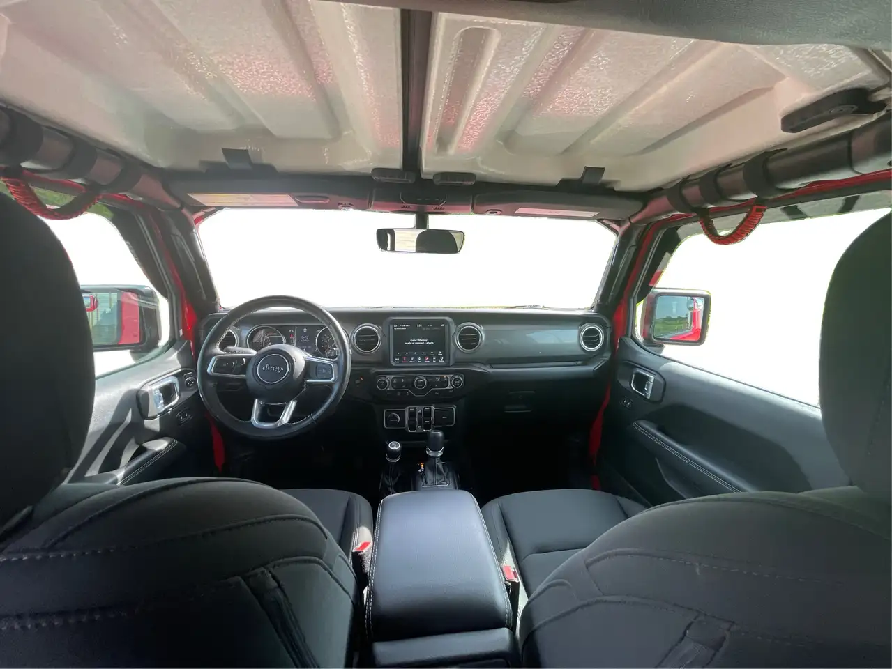Jeep Wrangler снимка Jeep Wrangler