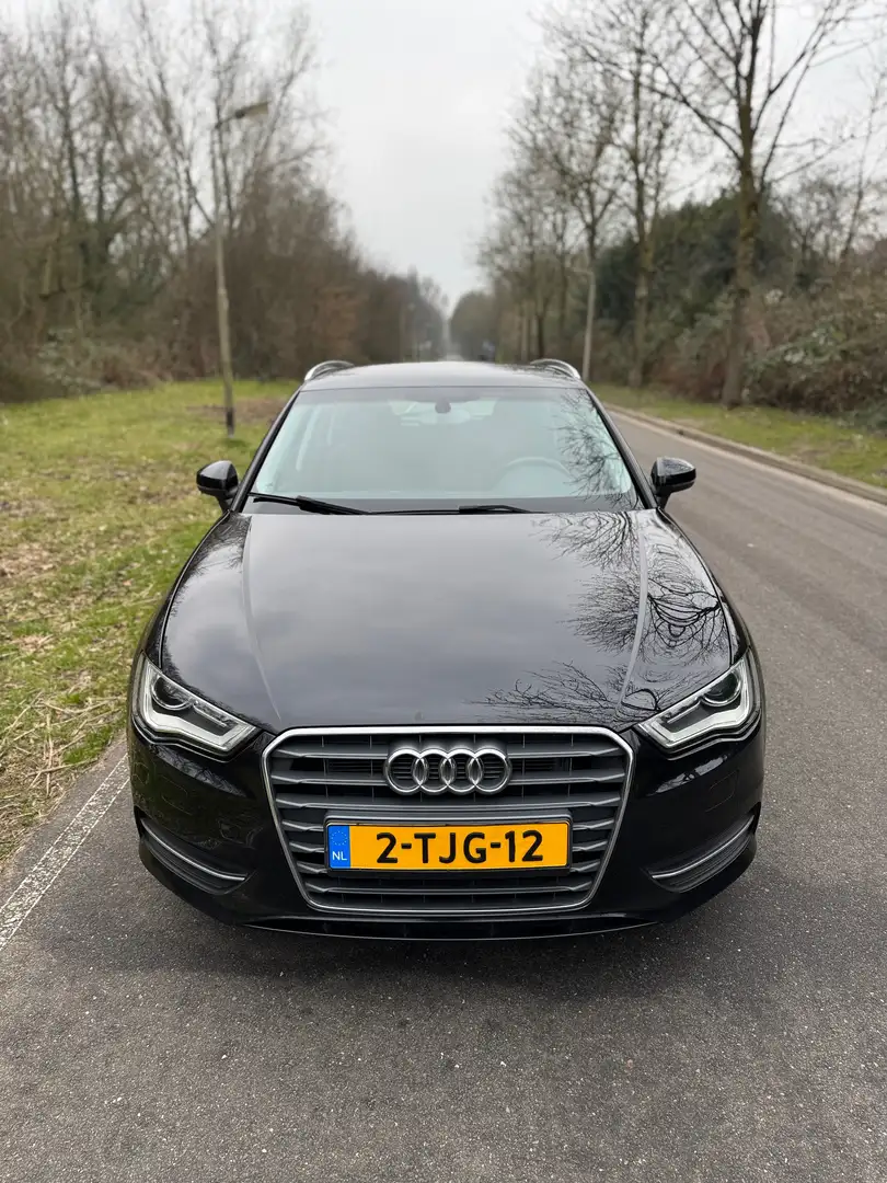 Audi A3 Sportback 1.2 TFSI Attraction Pro Line Negro - 2