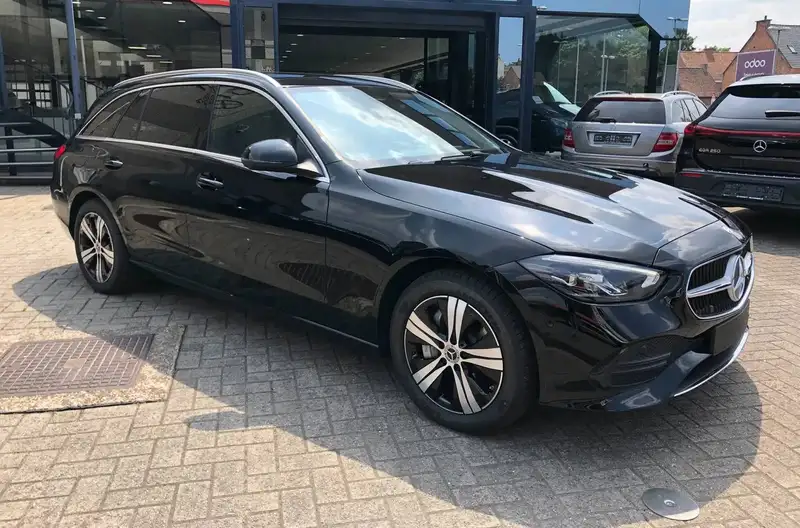 MERCEDES-BENZ Clasa C