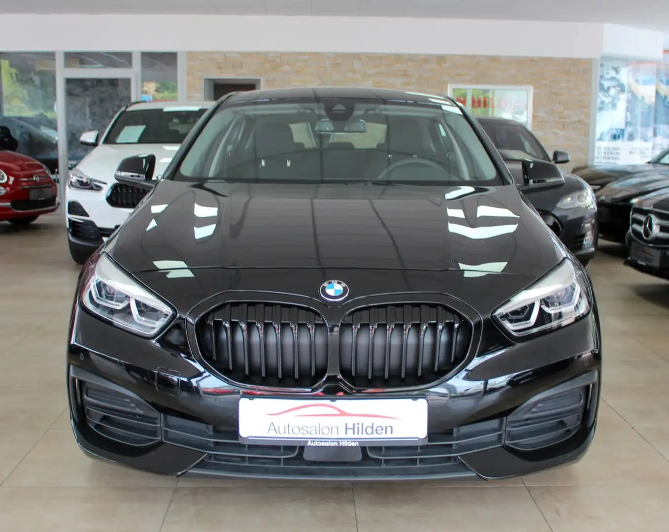 BMW 118 i Automatik LiveCockpit Prof LED PDC 1.Hand Schwarz - 2