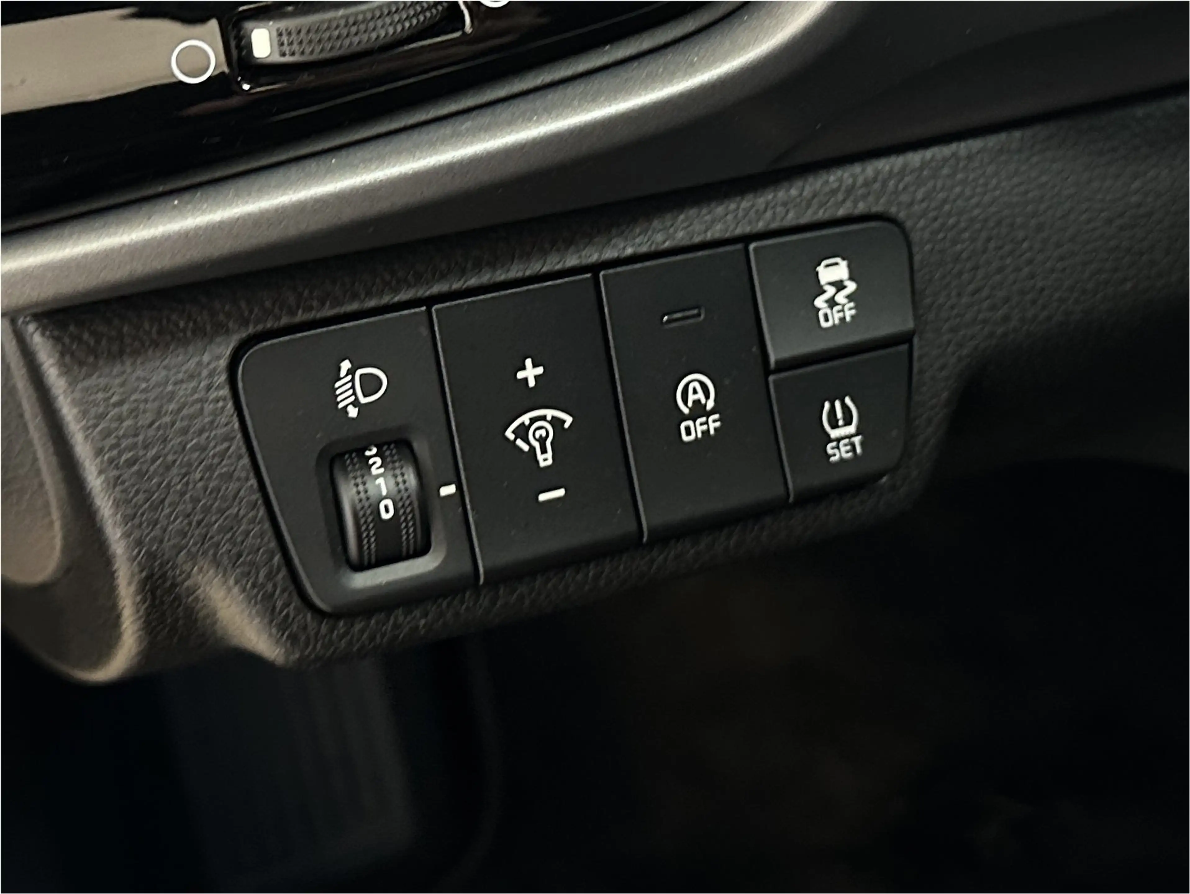 Kia Stonic 1.0 T-GDi MHEV DynamicPlusLine | NL | 1 Eig| Apple — photo 21