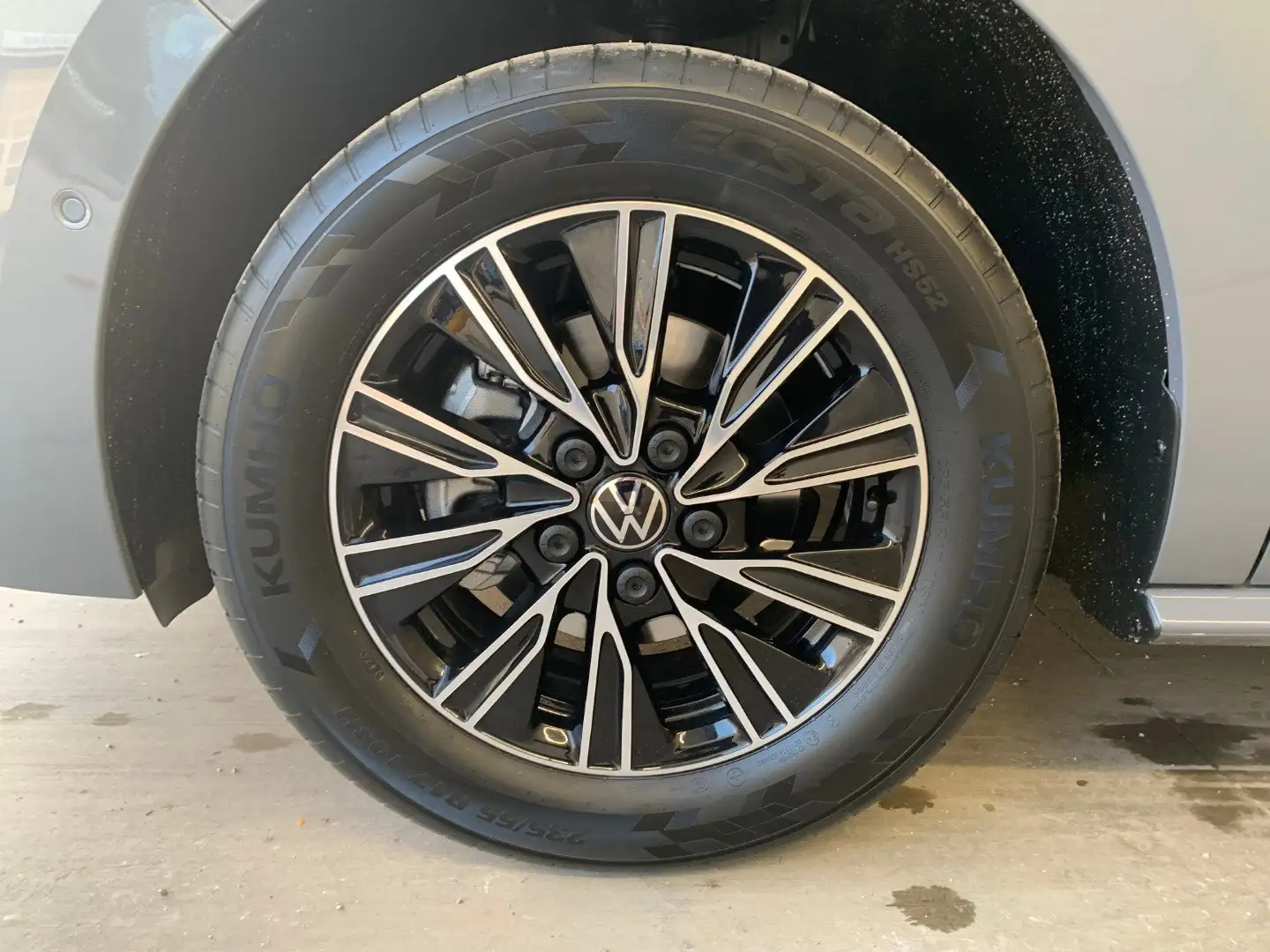 Volkswagen T7 Multivan VW T7 Multivan Life TDI Grigio - 2