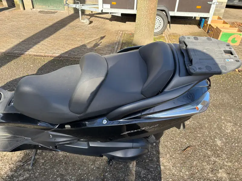 Honda SW-T 400 - foto 6