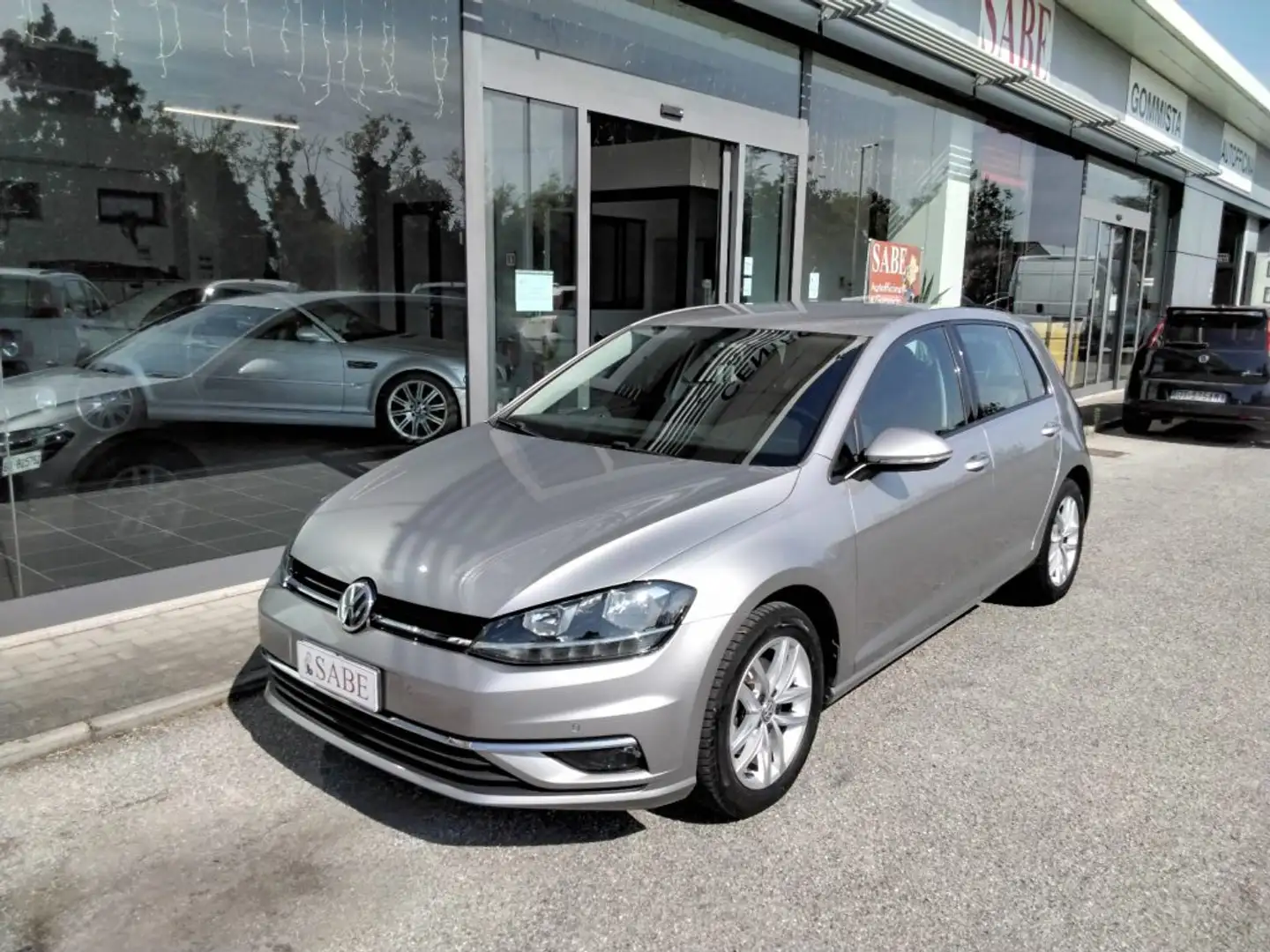 Volkswagen Golf 1.6 TDI 115CV DSG 5p. Business BlueMotion Technolo Grigio - 2