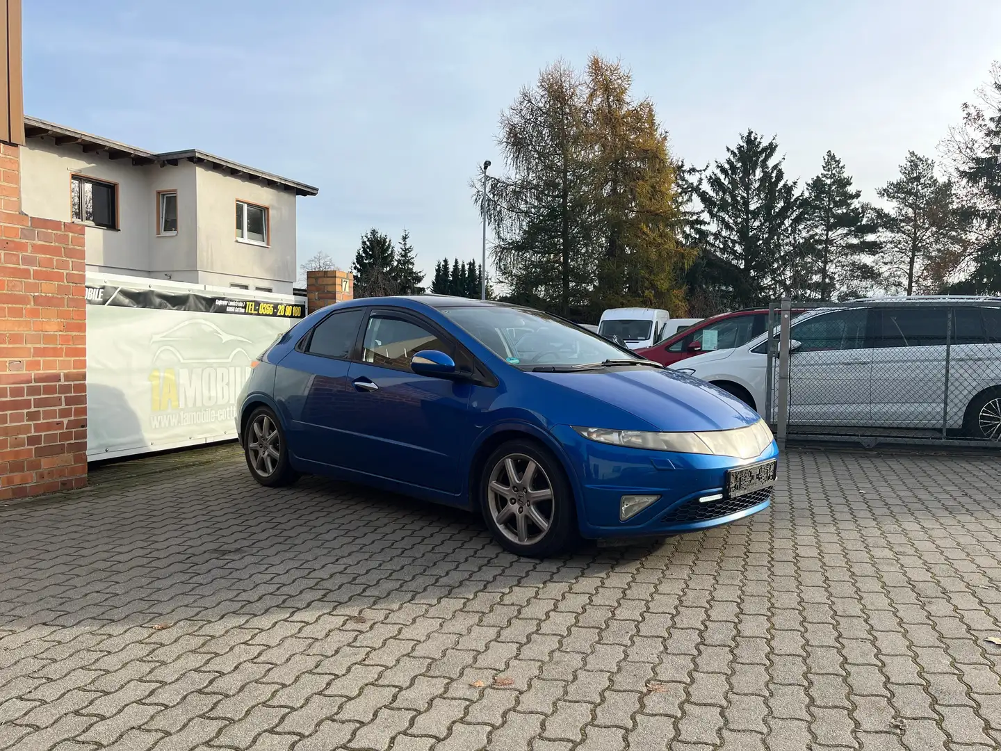Honda Civic 1.8 Executive Benzin/Flüssiggas Bleu - 1
