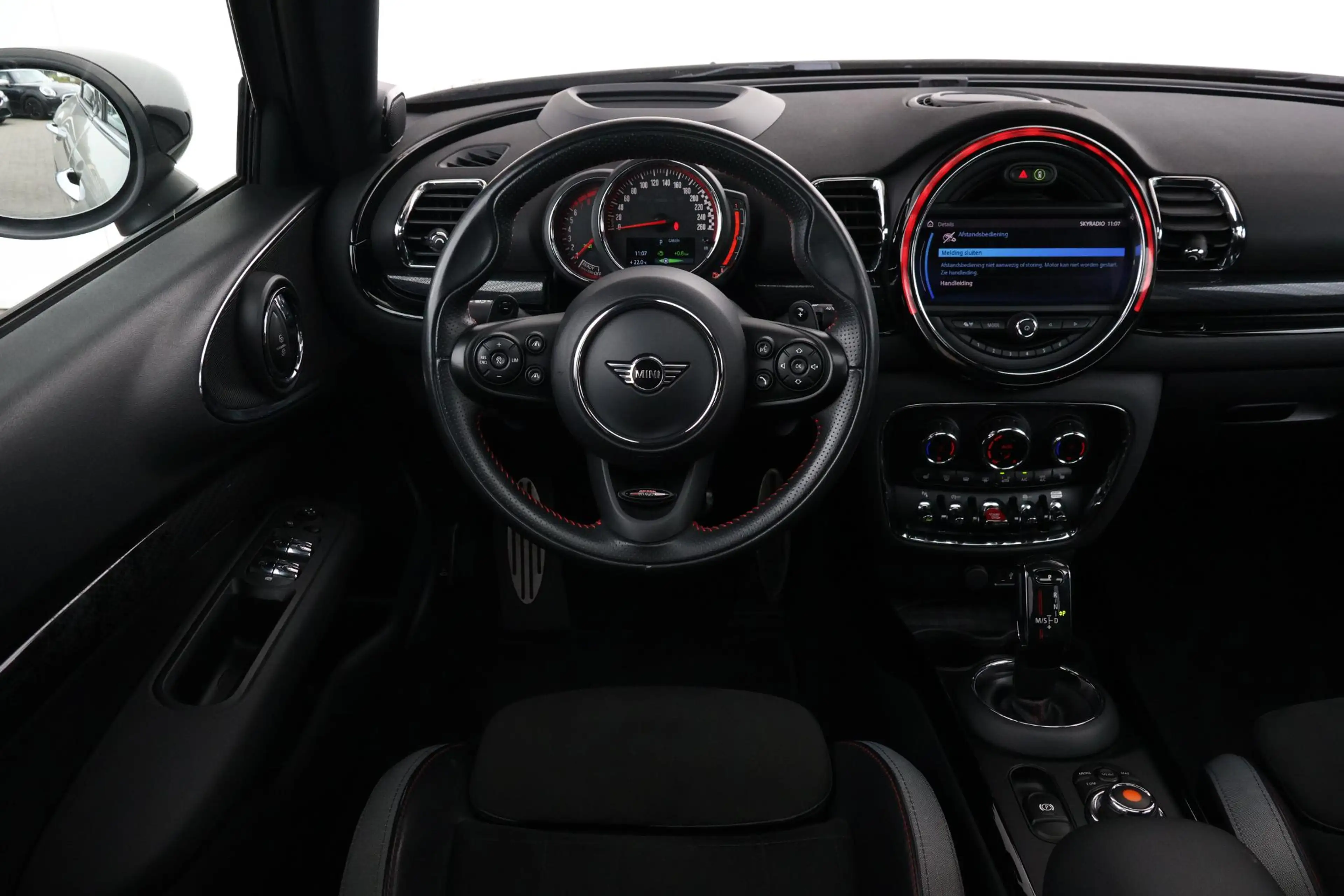 MINI John Cooper Works Clubman 2.0 JCW ALL4 Chili | Pano dak | Head-up | Harman K — photo 9