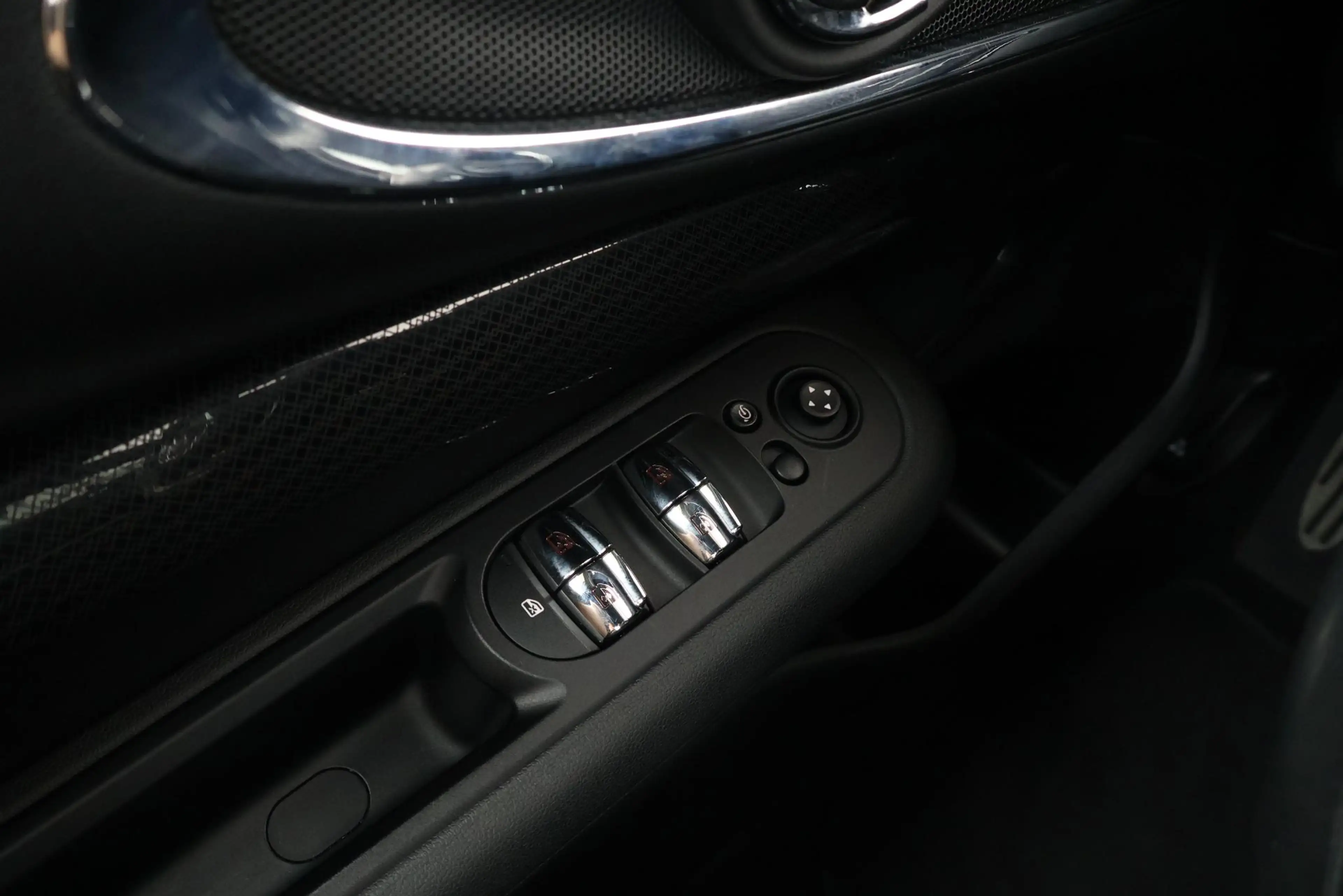 MINI John Cooper Works Clubman 2.0 JCW ALL4 Chili | Pano dak | Head-up | Harman K — photo 11