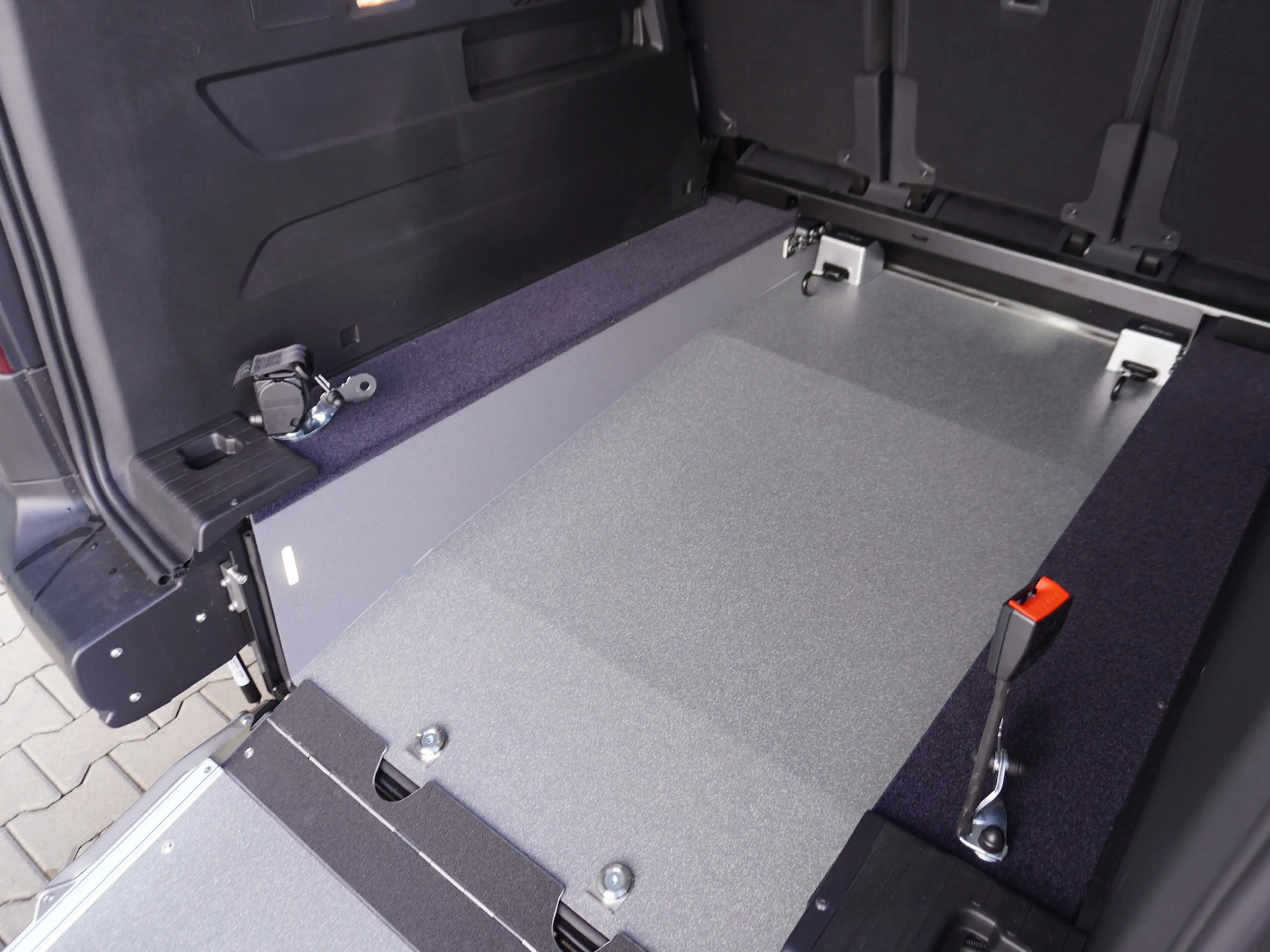 Fiat Doblo Maxi Kombi / Rollstuhlumbau AMF — photo 10