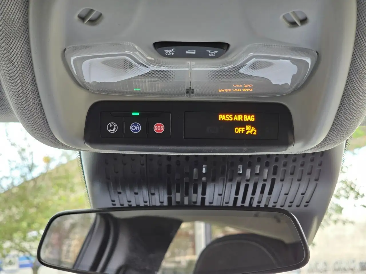 Chevrolet Bolt снимка Chevrolet Bolt