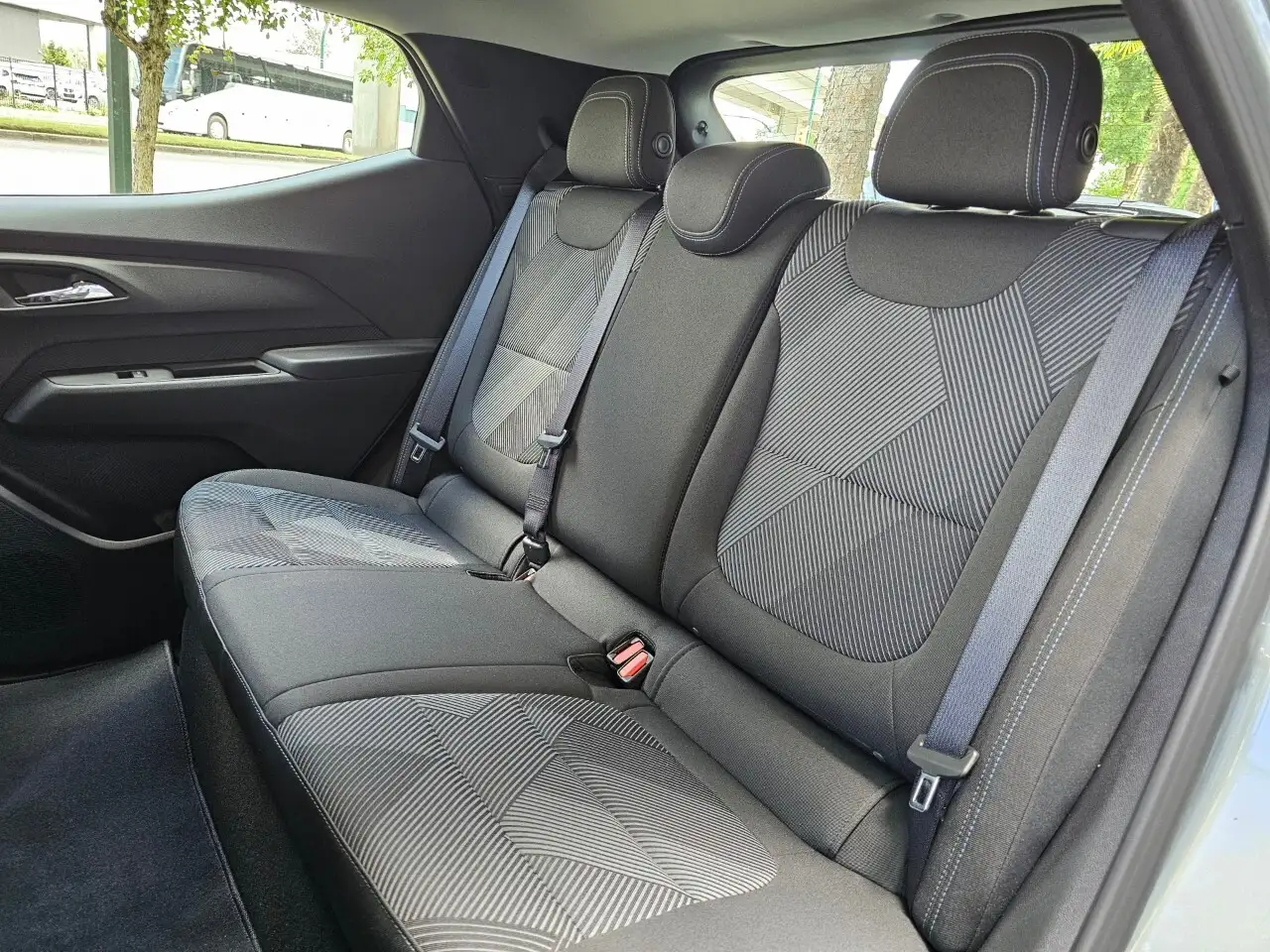 Chevrolet Bolt снимка Chevrolet Bolt