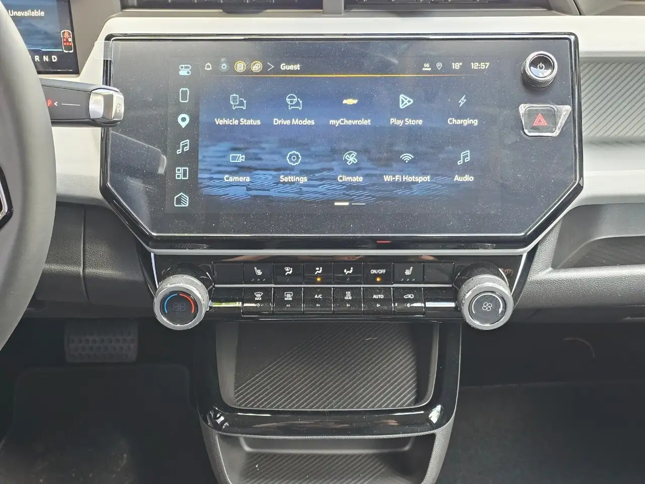 Chevrolet Bolt снимка Chevrolet Bolt