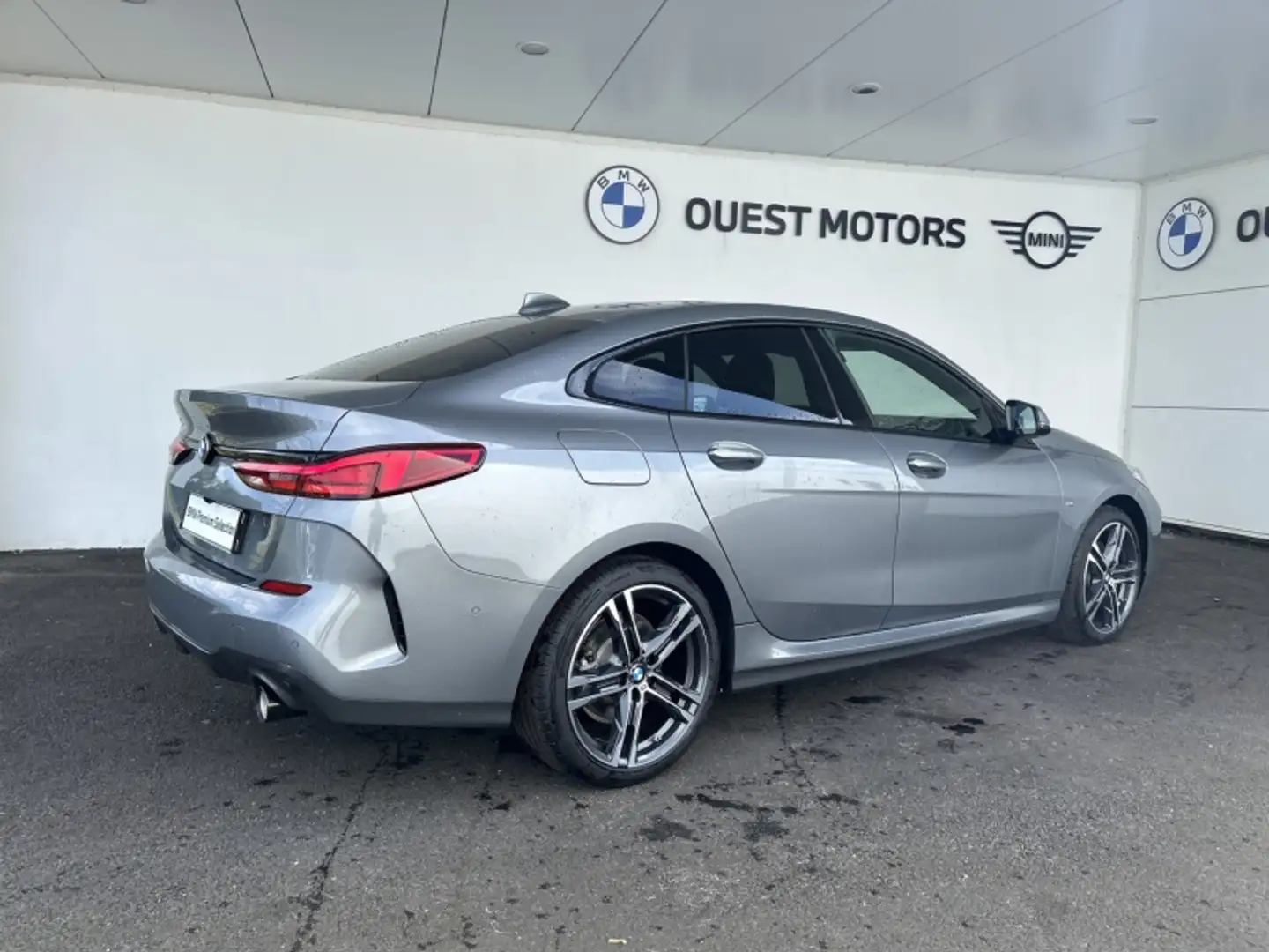 BMW 218 218dA 150ch M Sport BVA8 Gris - 2