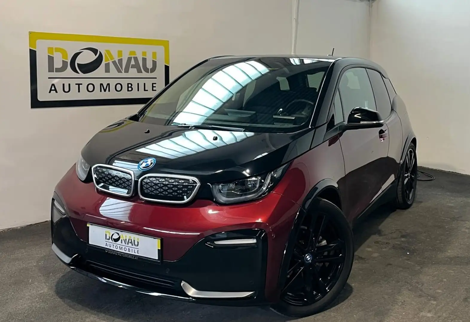 BMW i3 42,4kWh S * Edition 'unique forever' * ONE OF 2... Rot - 1