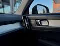 Volvo XC40 T3 Momentum / PDC / NAVI / CARPLAY / HARMAN-KARDON Noir - thumbnail 27