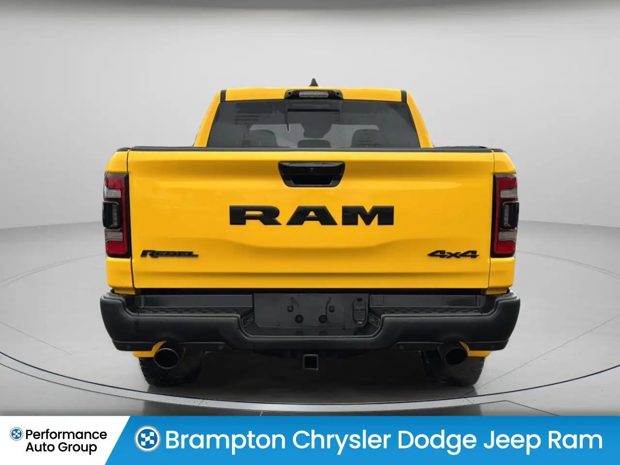 RAM 1500 снимка RAM 1500