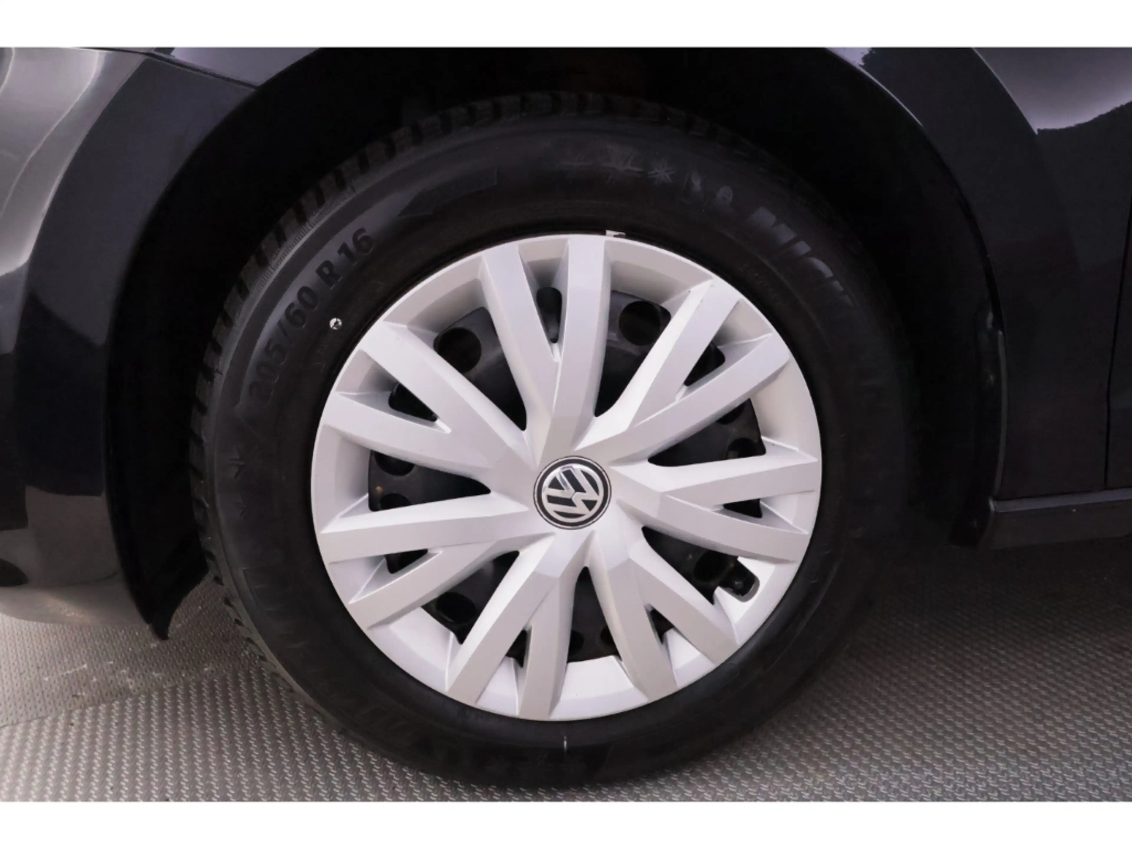 Volkswagen Touran 1.5TSI DSG Comfortline+TEMPO+7-SITZE+PDC — photo 14
