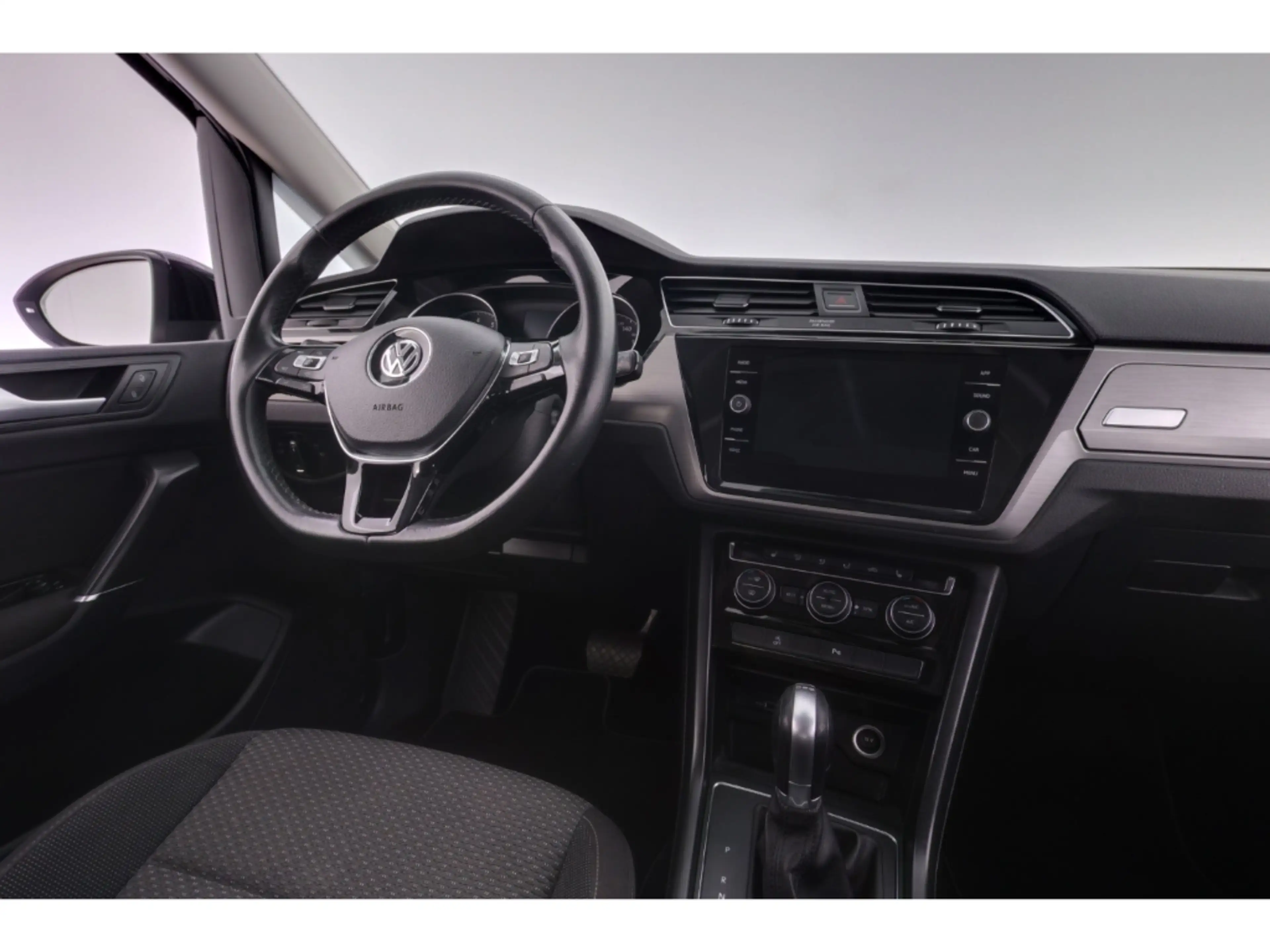 Volkswagen Touran 1.5TSI DSG Comfortline+TEMPO+7-SITZE+PDC — photo 12