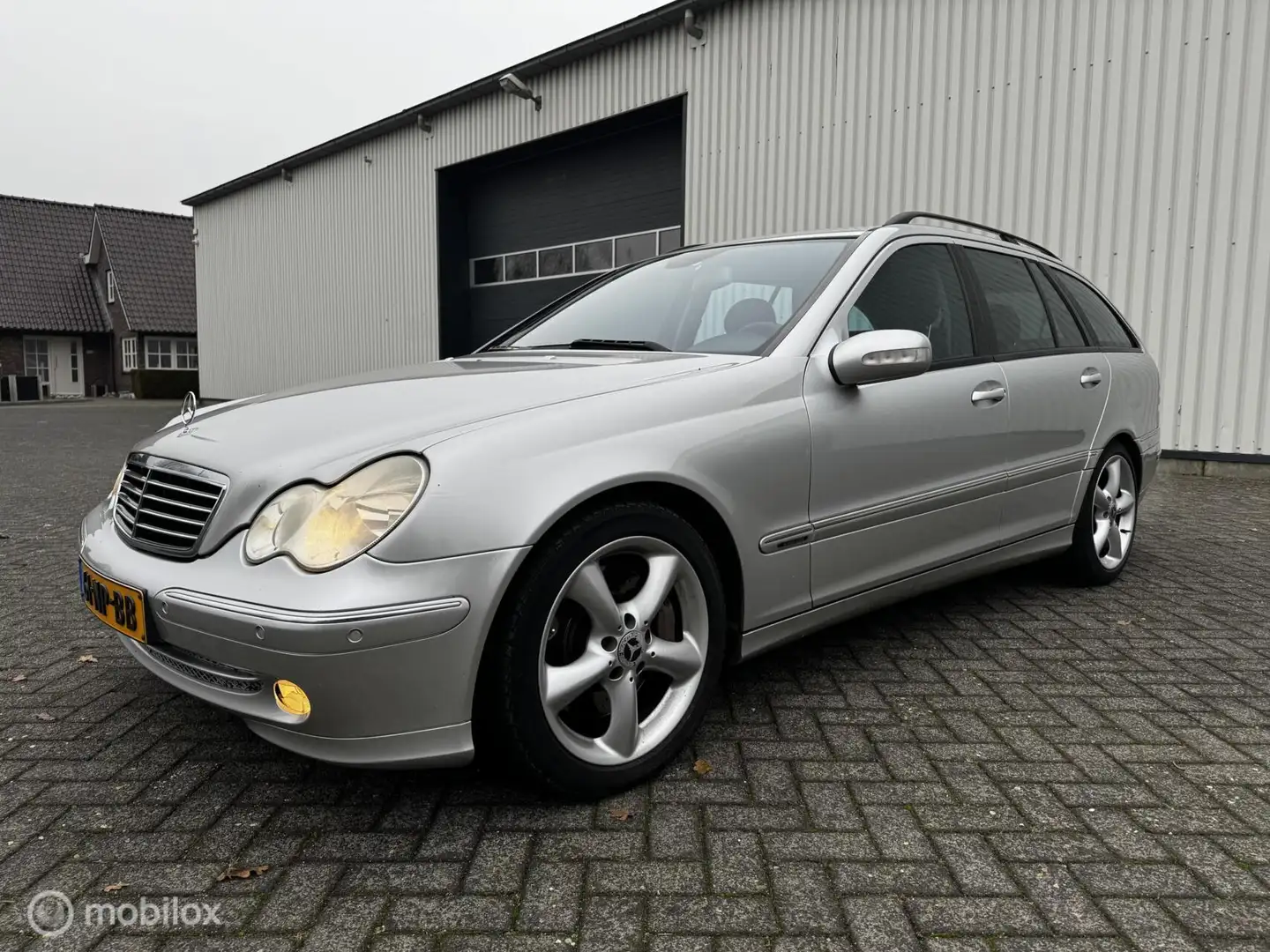 Mercedes-Benz C 200 Combi CDI Avantgarde Grau - 1