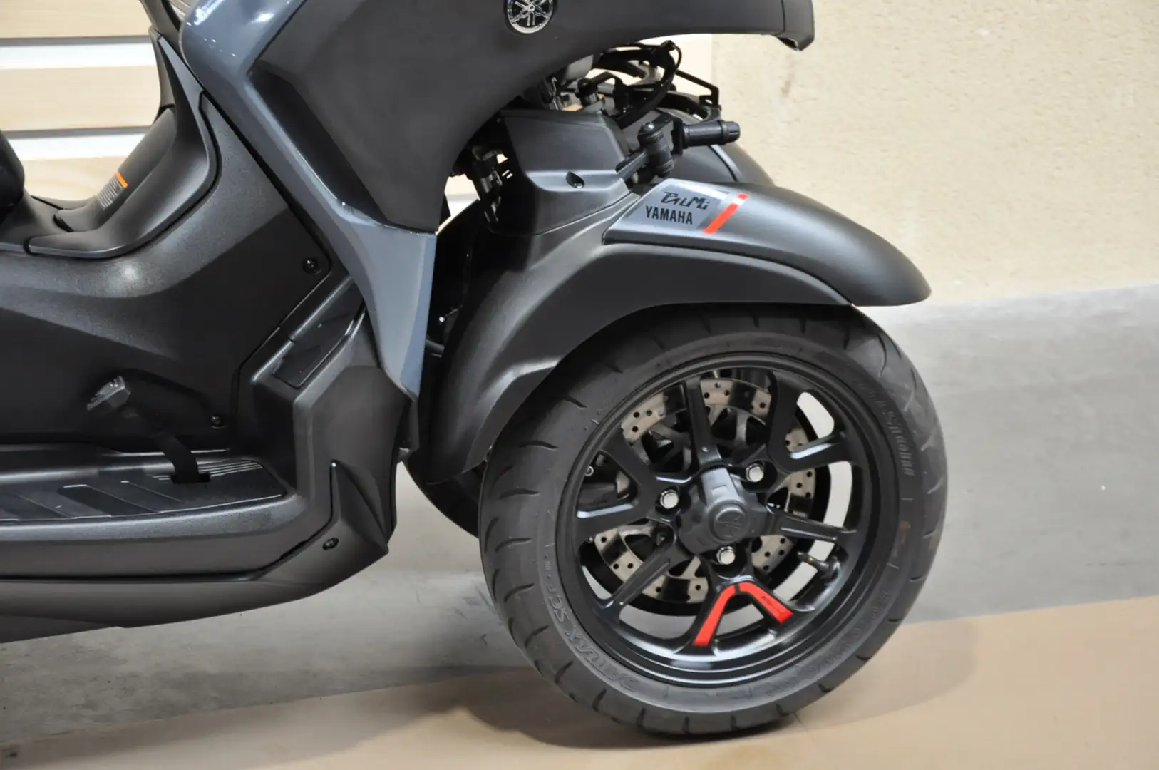 Yamaha TriCity Gri - 2