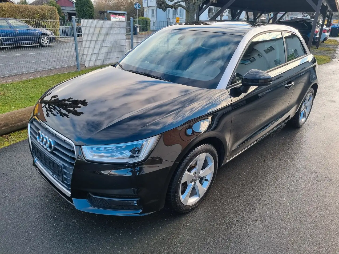 Audi A1 sport 1.4 TFSI ACT Navi Leder Bi-Xenon Černá - 1