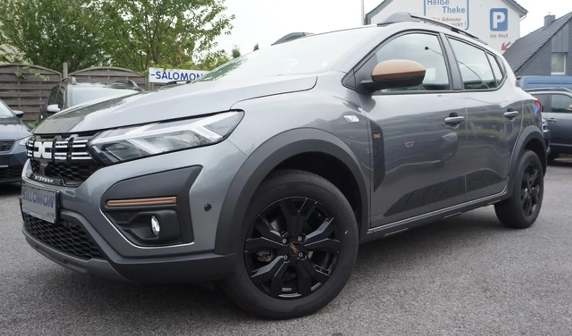 Dacia Sandero III*Stepw Extreme+AUTOM*AHK*NAVI Klimaautom Grau - 1