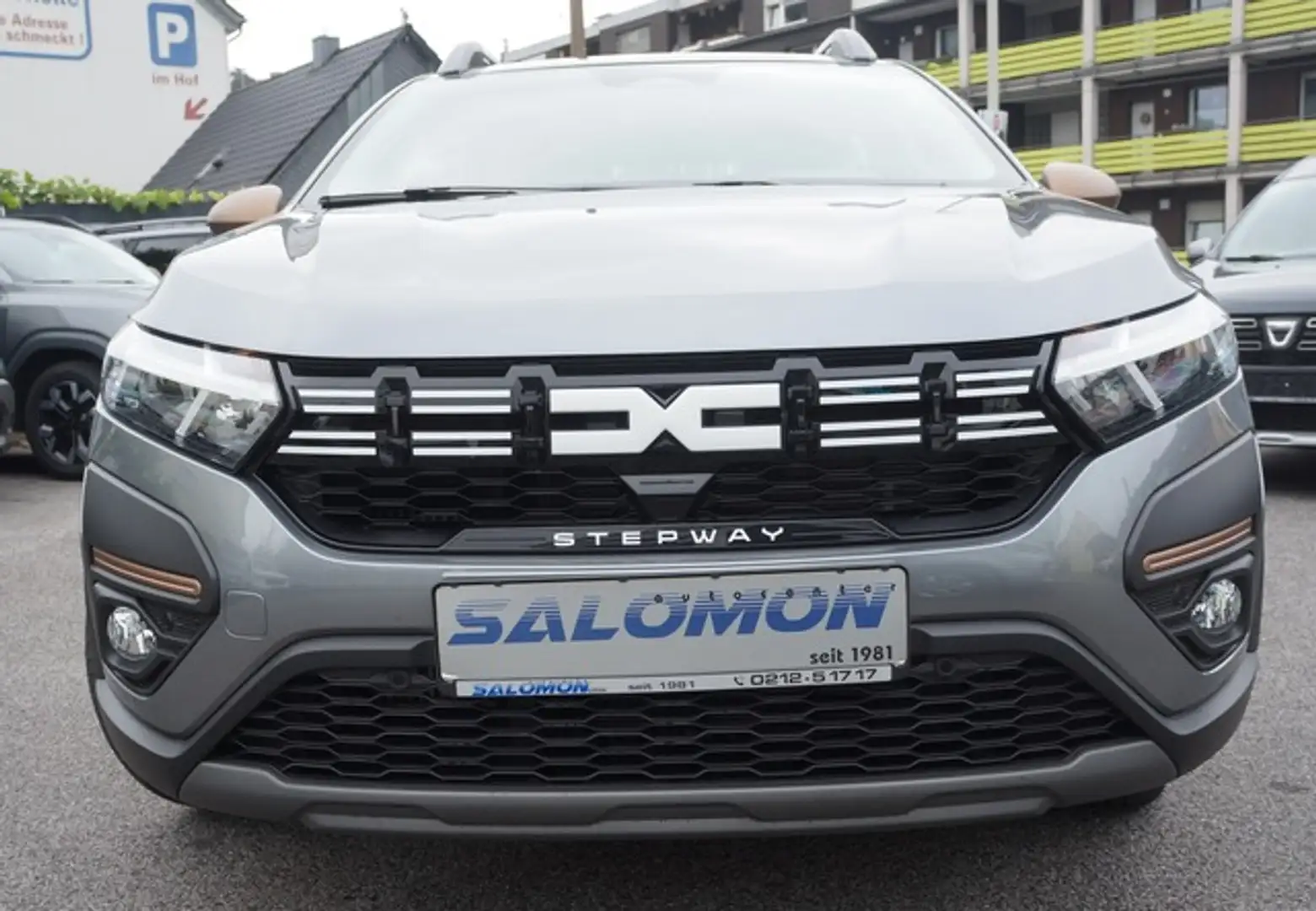 Dacia Sandero III*Stepw Extreme+AUTOM*AHK*NAVI Klimaautom Grau - 2