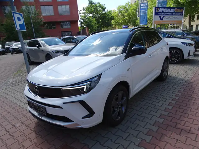 2023 Opel Grandland in White for sale