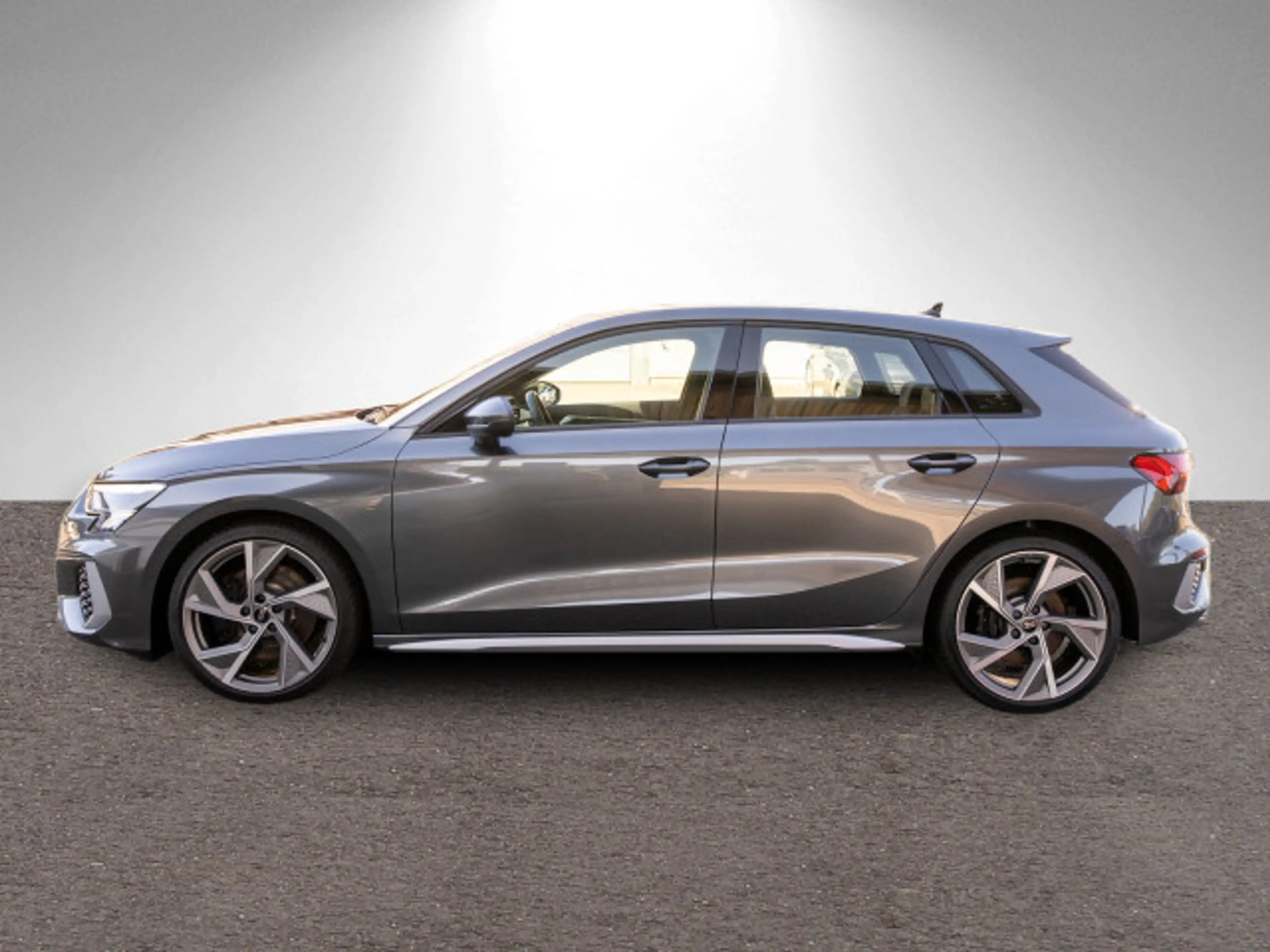 Audi S3 2.0TFSI quattro NAVI LED GRA SHZ VC — photo 4