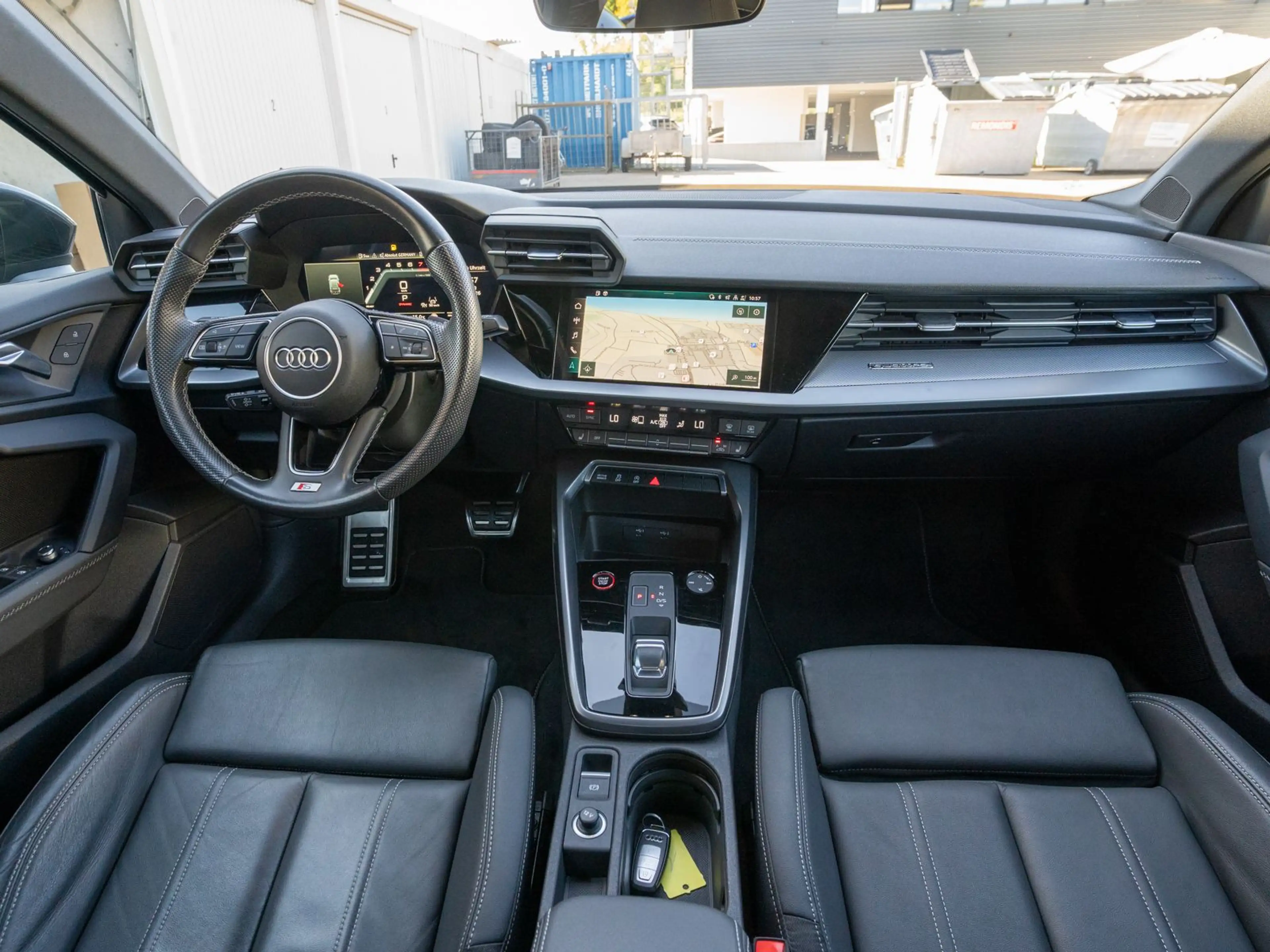 Audi S3 2.0TFSI quattro NAVI LED GRA SHZ VC — photo 7
