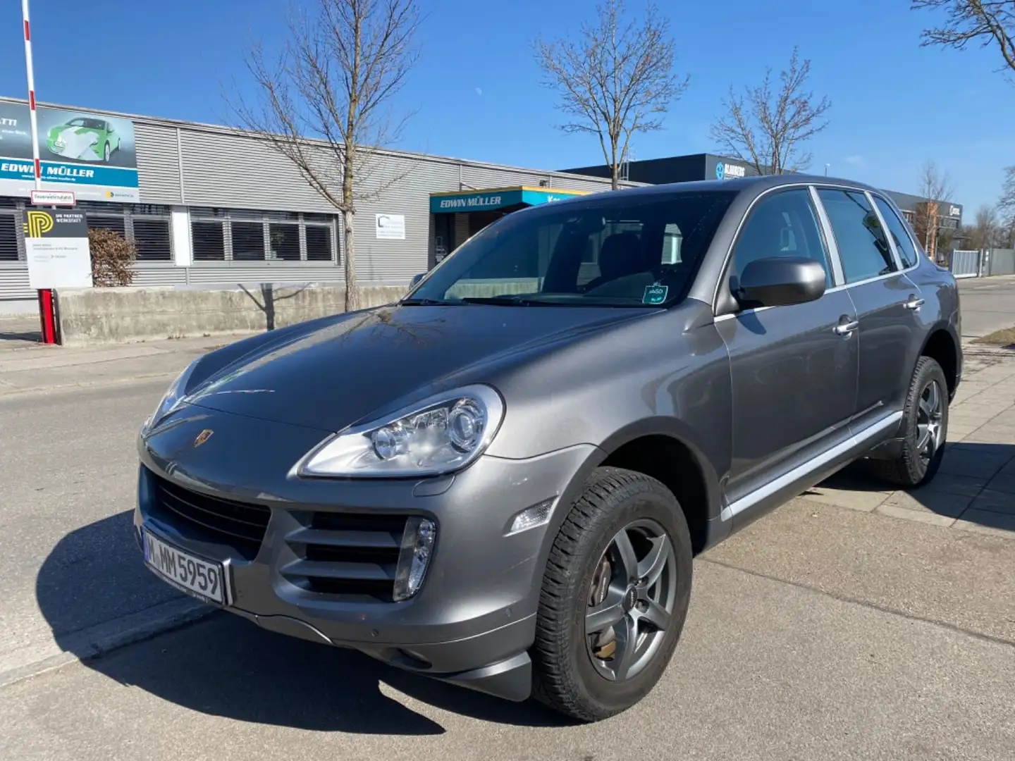 Porsche Cayenne 3,0 TD Tiptronic Gris - 1