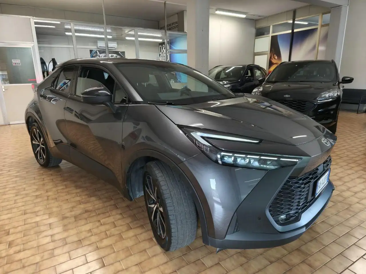 Toyota C-HR 2025 PHEV HYBRID 2.0 DA 223 CV E "ADAS", миниатюра 5