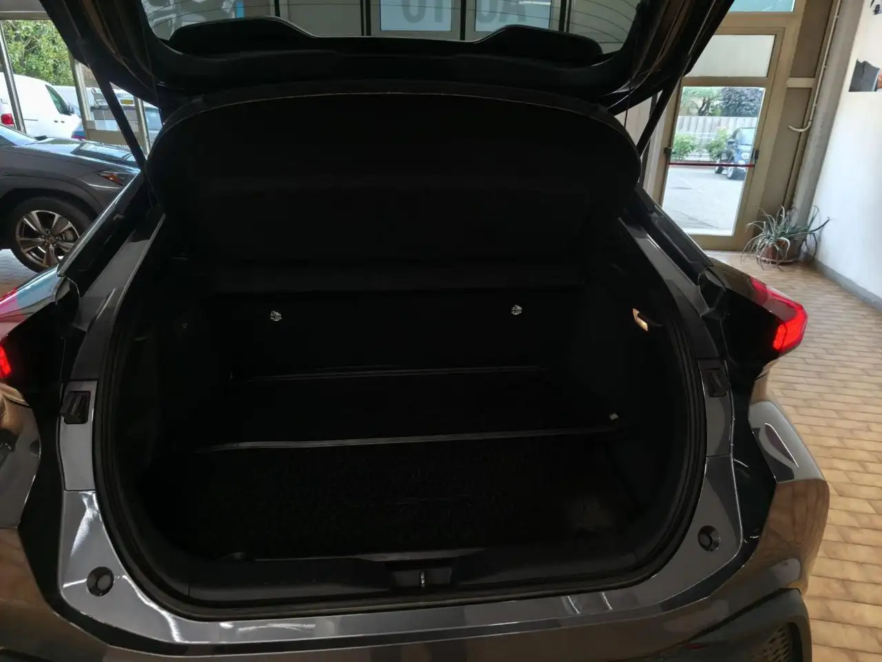 Toyota C-HR 2025 PHEV HYBRID 2.0 DA 223 CV E "ADAS", миниатюра 21