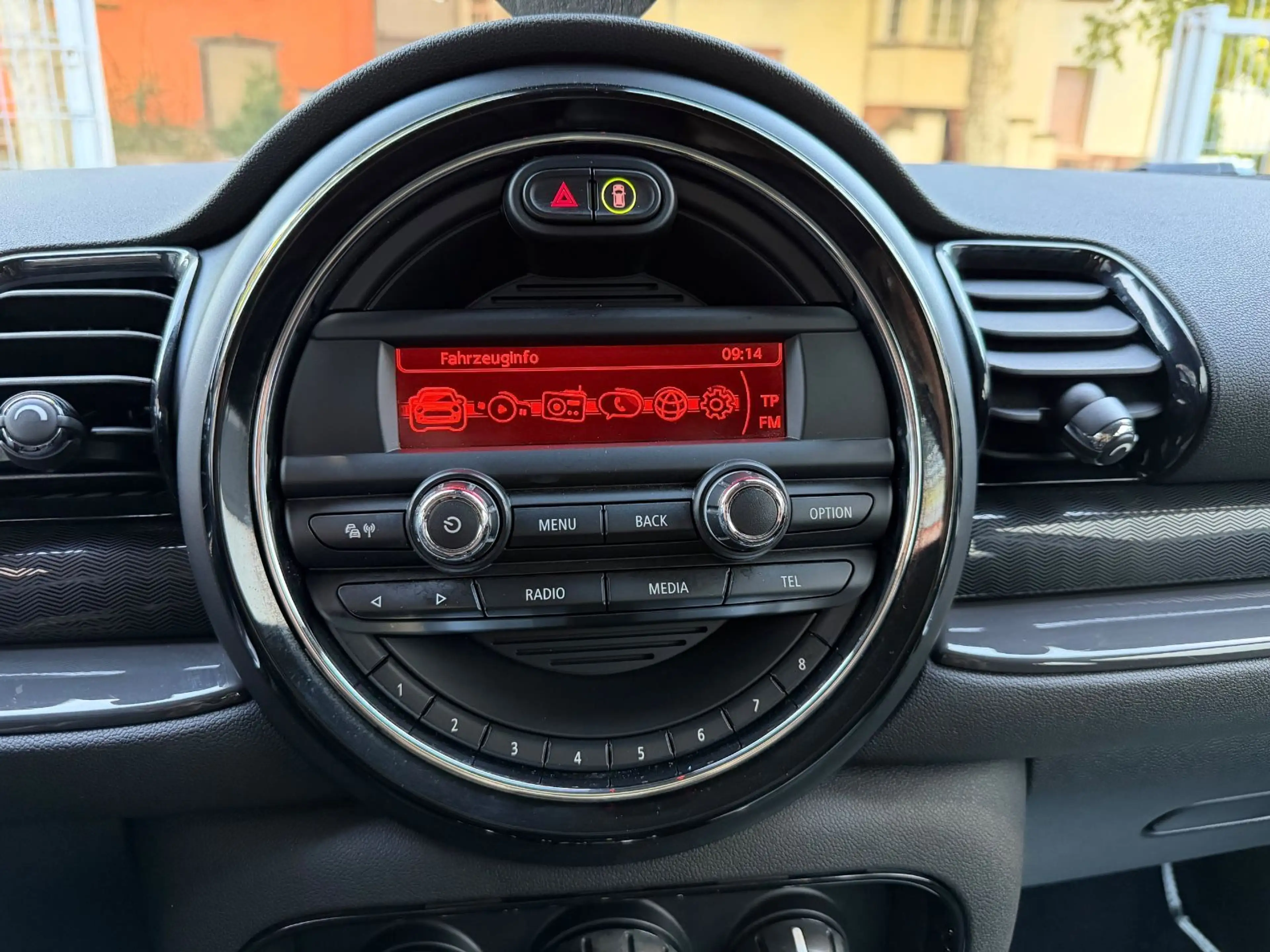 MINI Cooper Clubman Automatik  LED-Scheinwerfer — photo 14