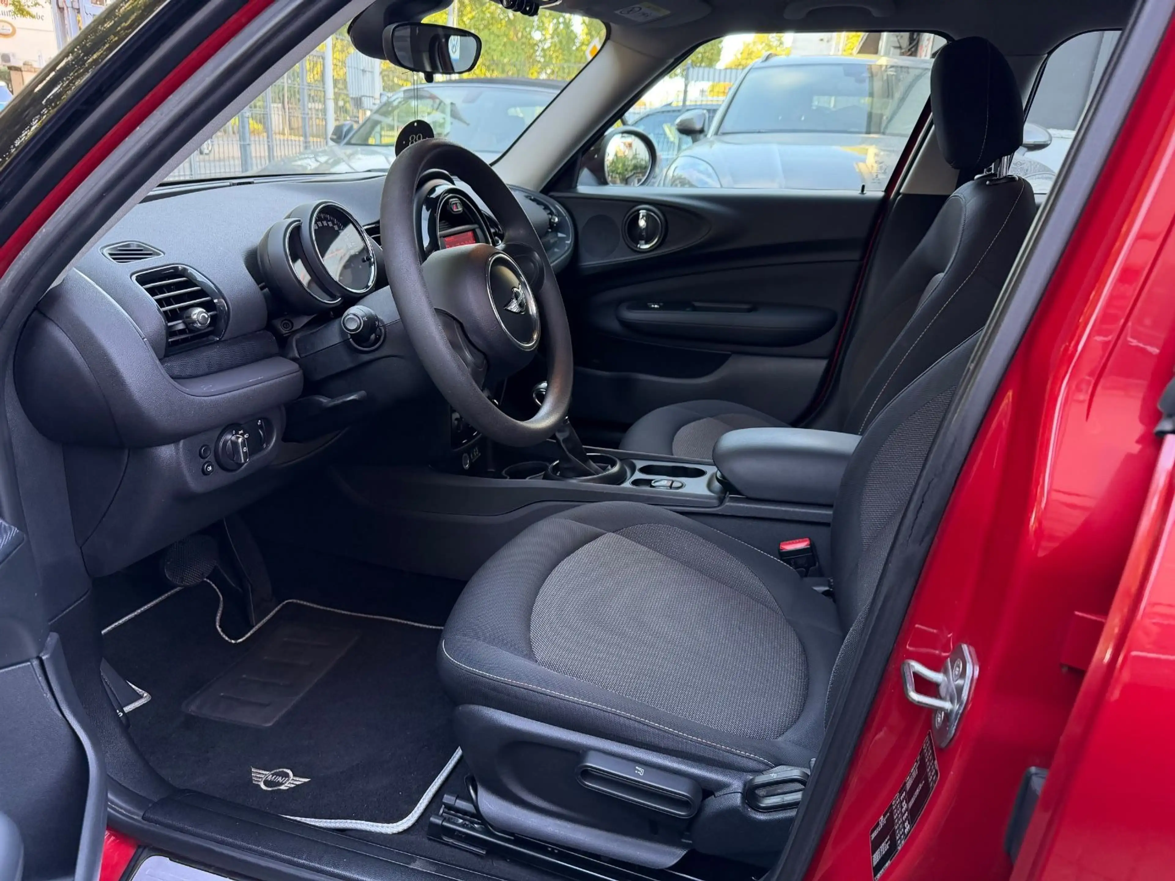 MINI Cooper Clubman Automatik  LED-Scheinwerfer — photo 13