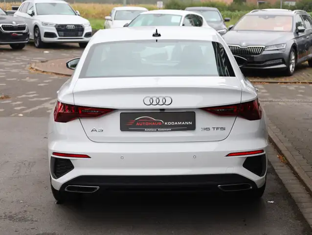 Audi A3 view 9