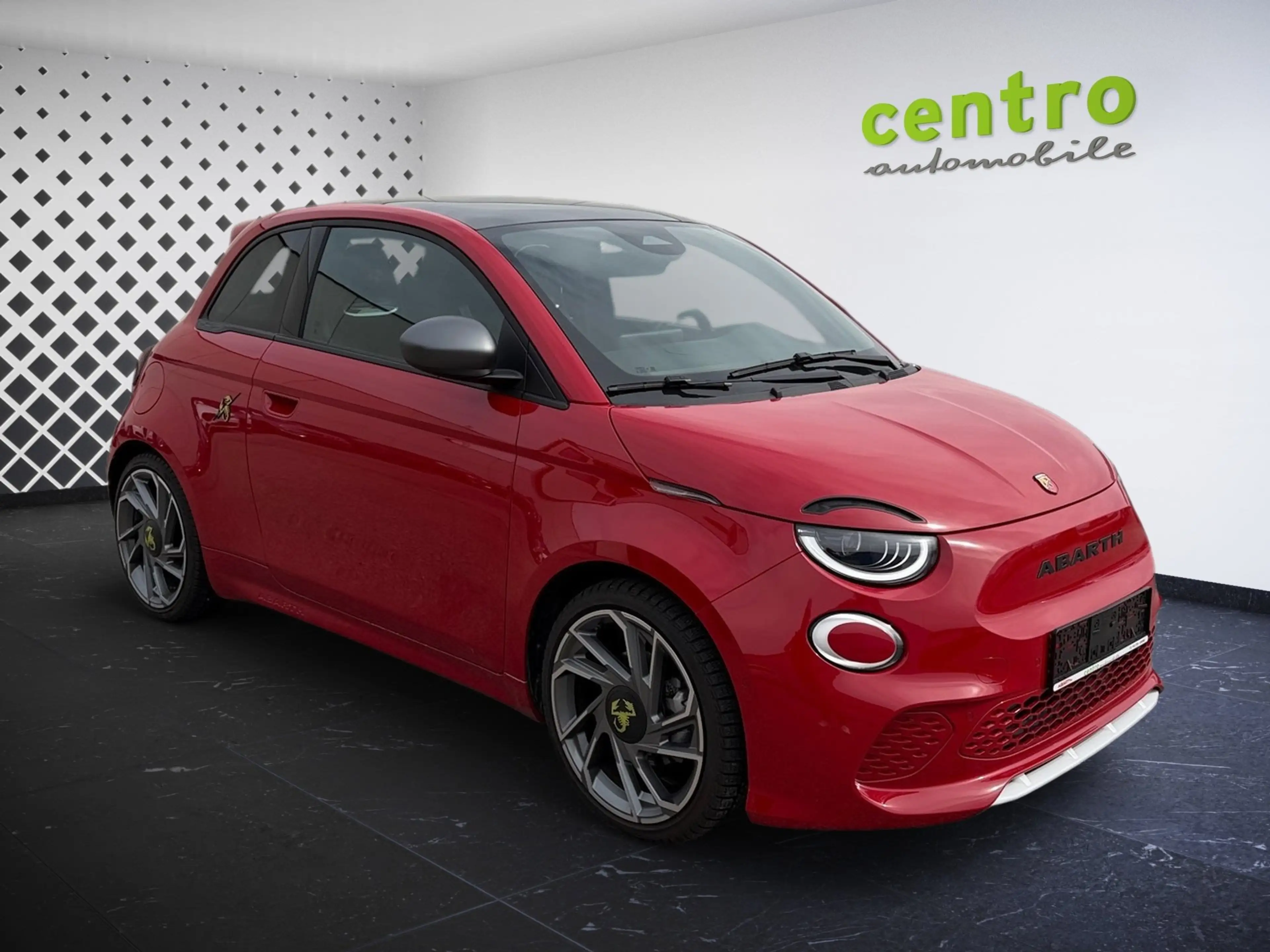 Abarth 500e Turismo — photo 3