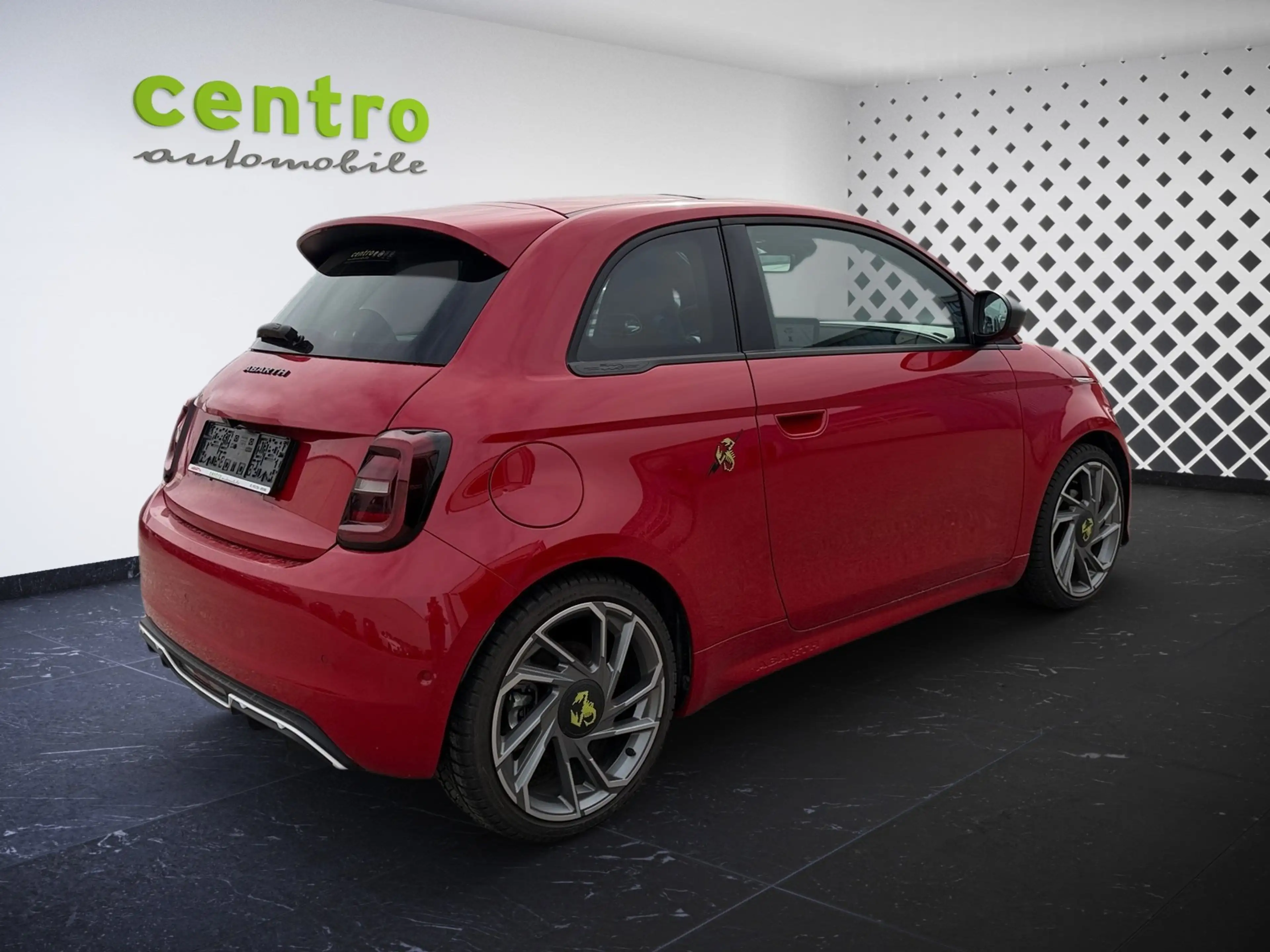 Abarth 500e Turismo — photo 6