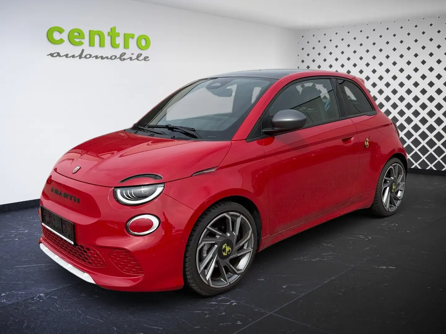 Abarth 500e Turismo Rot - 2