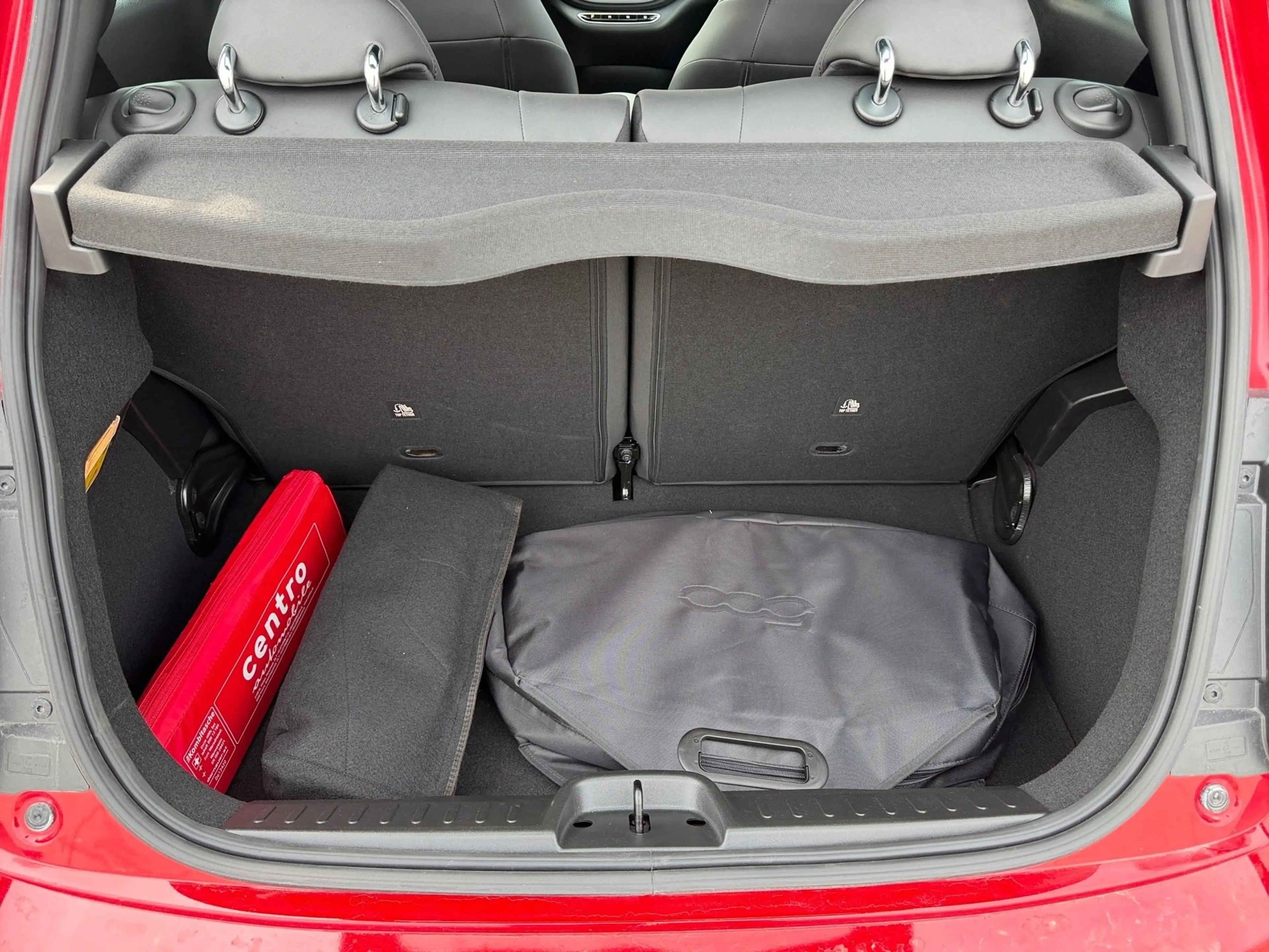 Abarth 500e Turismo — photo 12