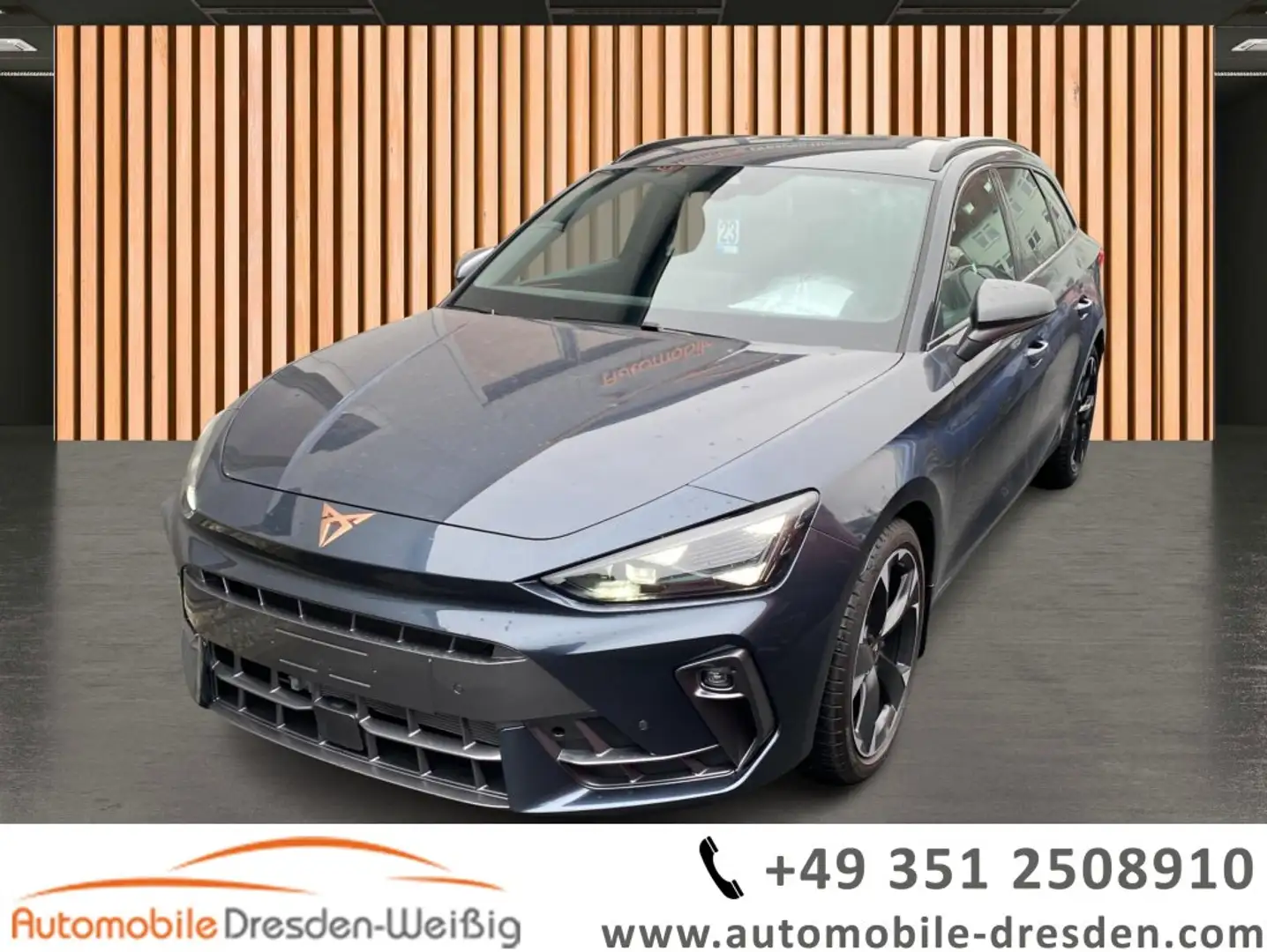 CUPRA Leon ST 1.5 eTSI DSG Facelift*ACC*Kamera*Kessy* Šedá - 1