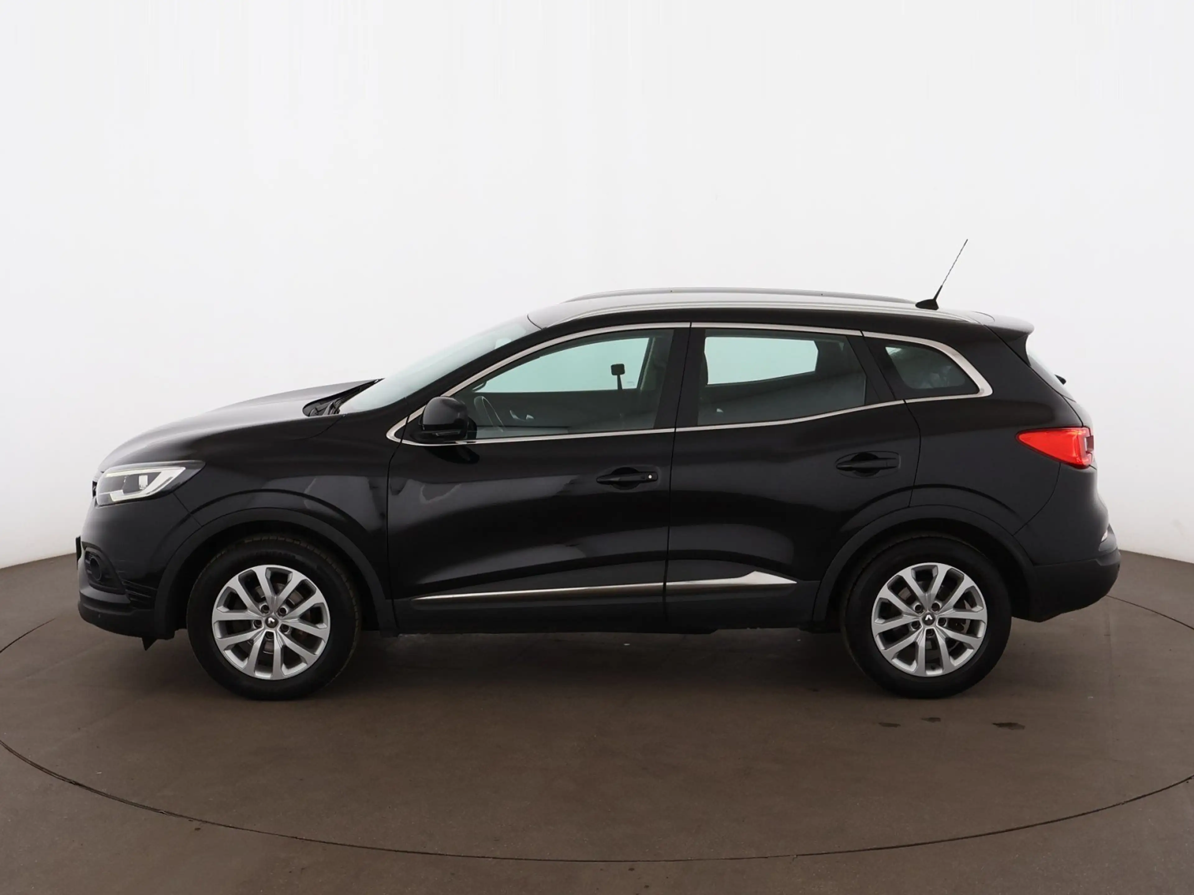 Renault Kadjar 1.5 BLUE dCi NAVI TEMPOMAT KLIMA-ANLAGE — photo 6