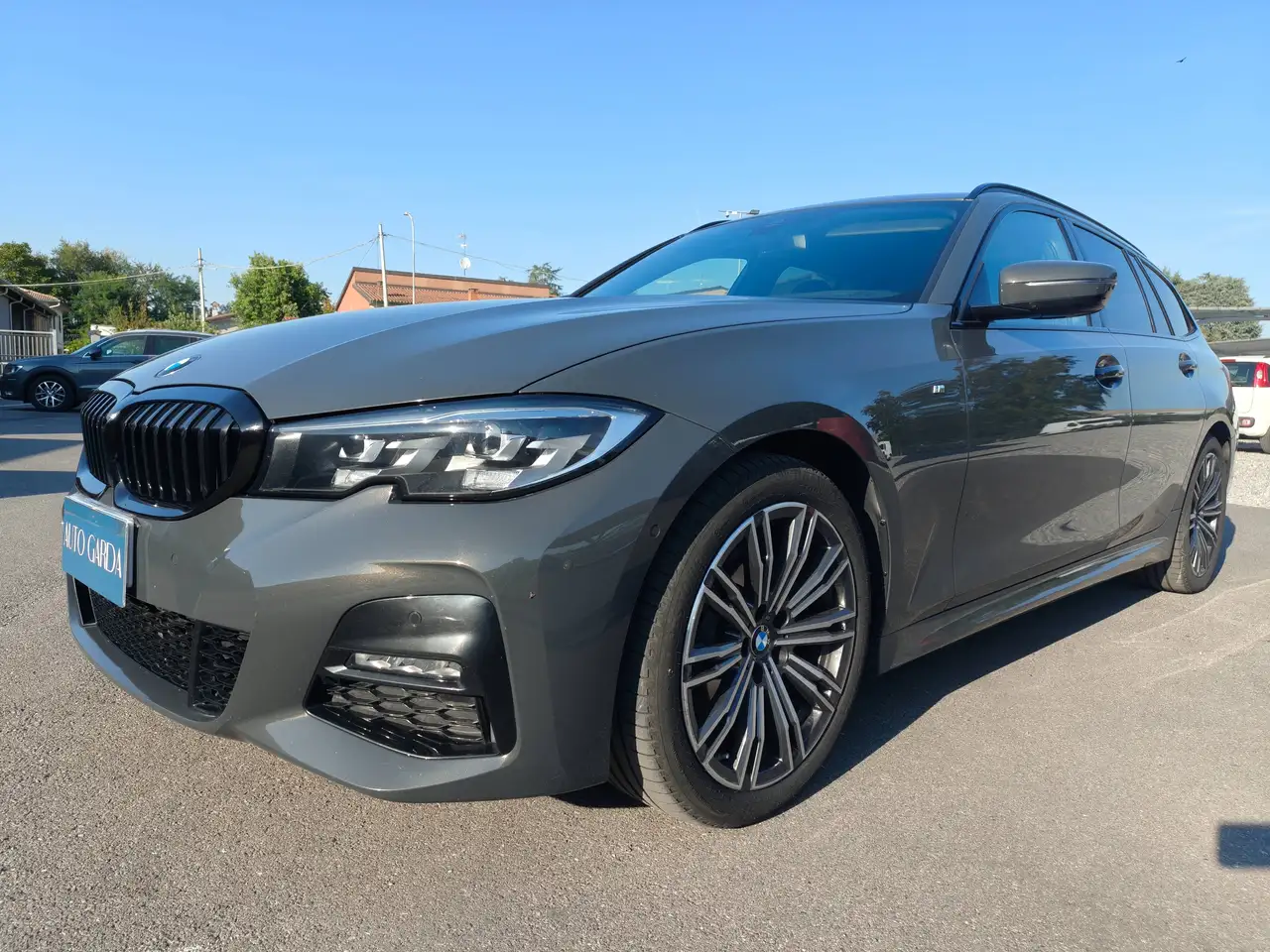 BMW 320