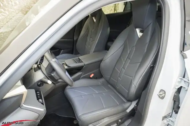 DS Automobiles N°8 FWD Long Range 245PS ÉTOILE Ansicht 11