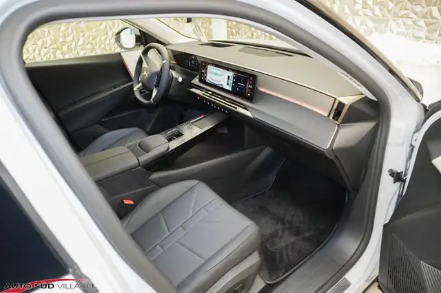 DS Automobiles N°8 FWD Long Range 245PS ÉTOILE Ansicht 23