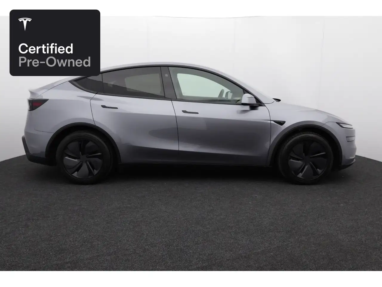 2026 Tesla Model Y Long Range AWD "Certified Pre-Owned", photograph 9