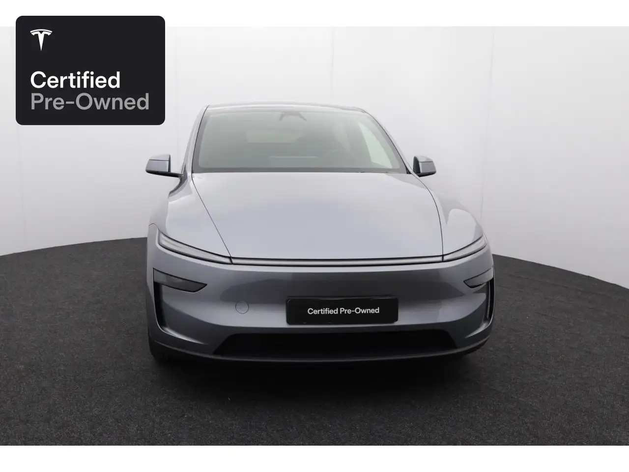 2026 Tesla Model Y Long Range AWD "Certified Pre-Owned", photograph 4