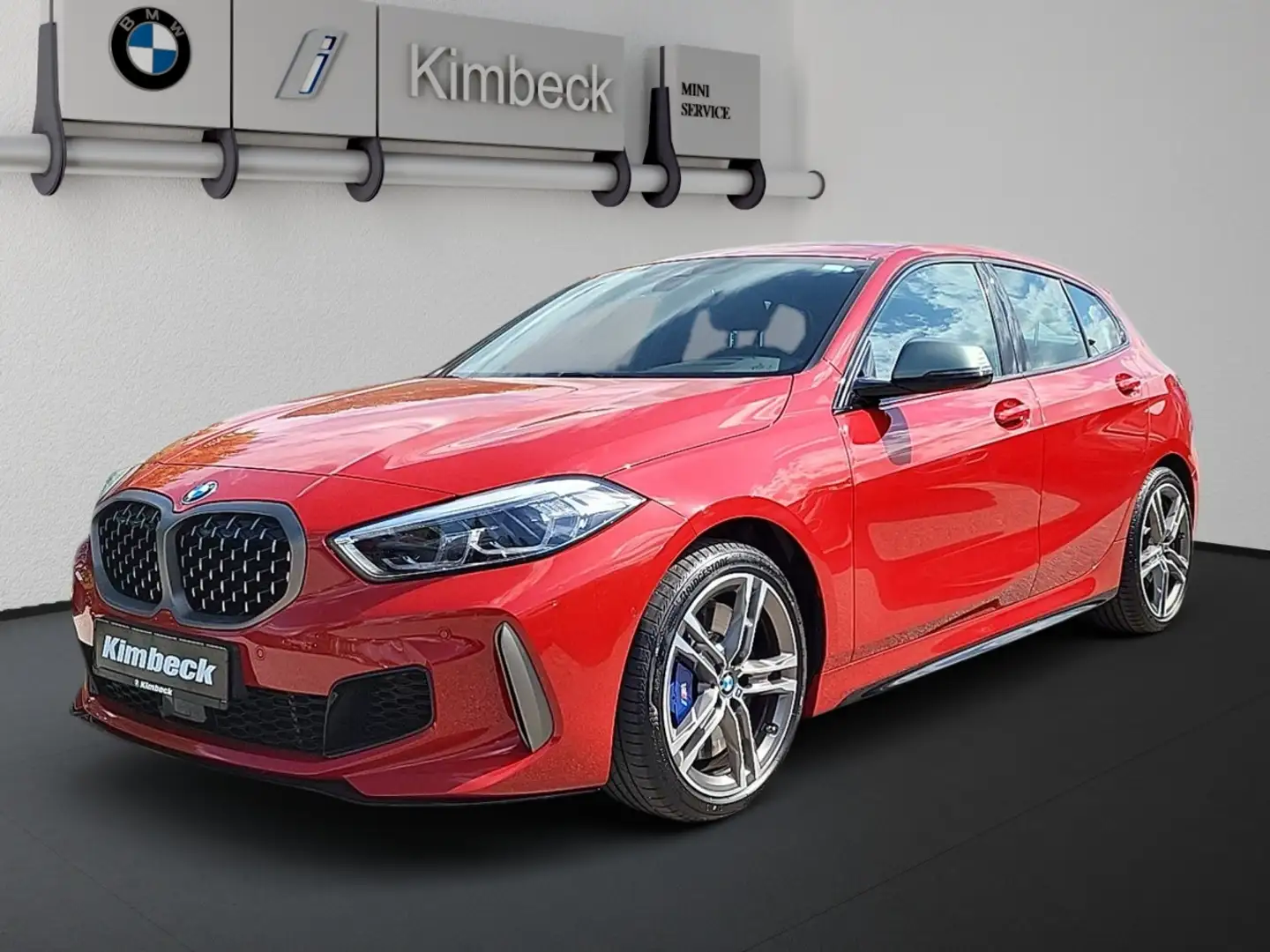 BMW 135 Mi xDrive Limousine M SPORT ACC HeadUp ParkAs Roşu - 1