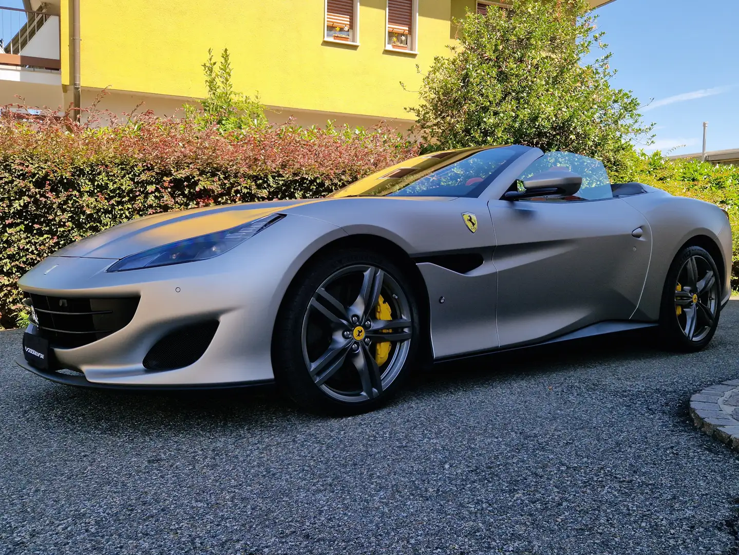 Ferrari Portofino Portofino 3.9 Grau - 2